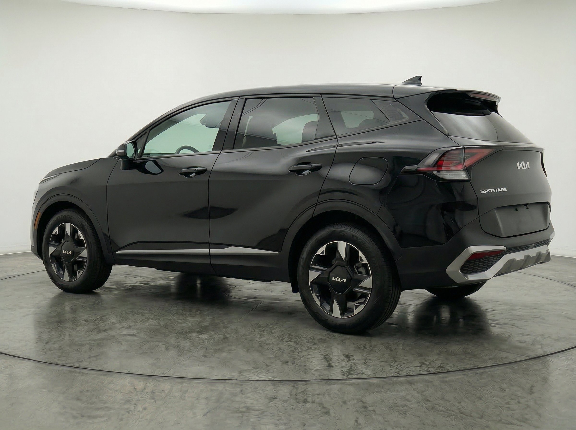 Thumbnail: 2026 Kia Sportage - 6