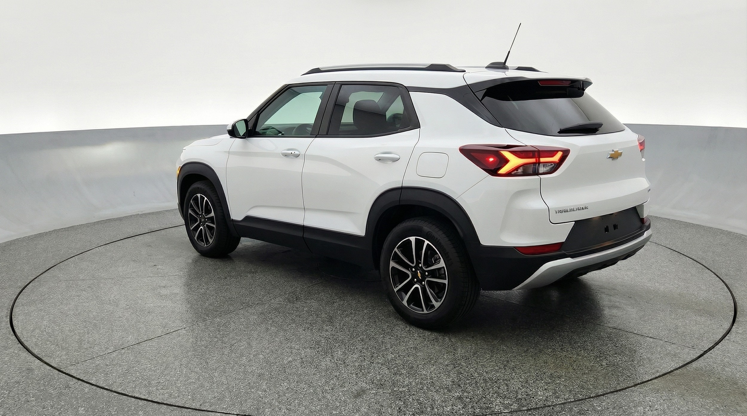 Thumbnail: 2025 Chevrolet TrailBlazer - 5