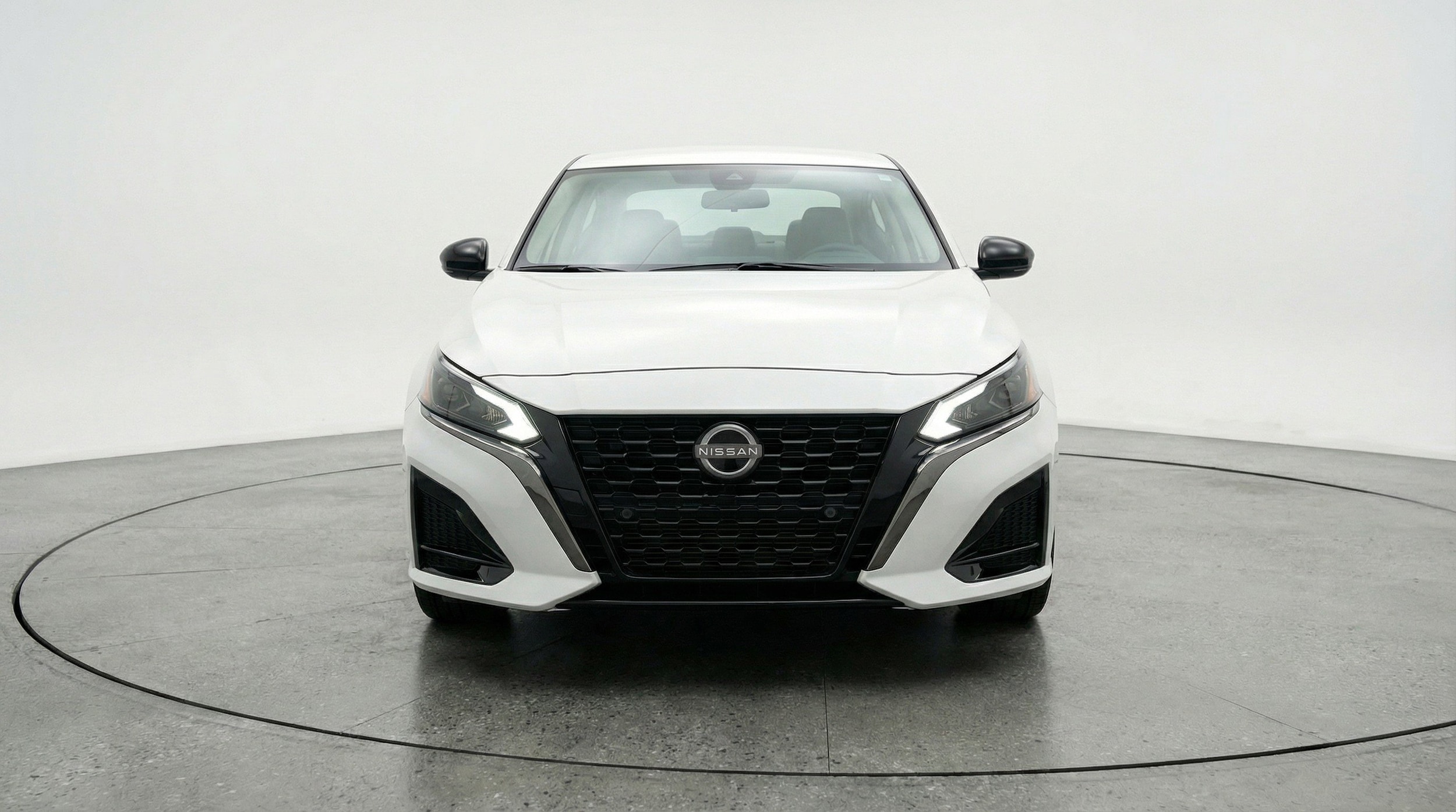 Thumbnail: 2025 Nissan Altima - 2