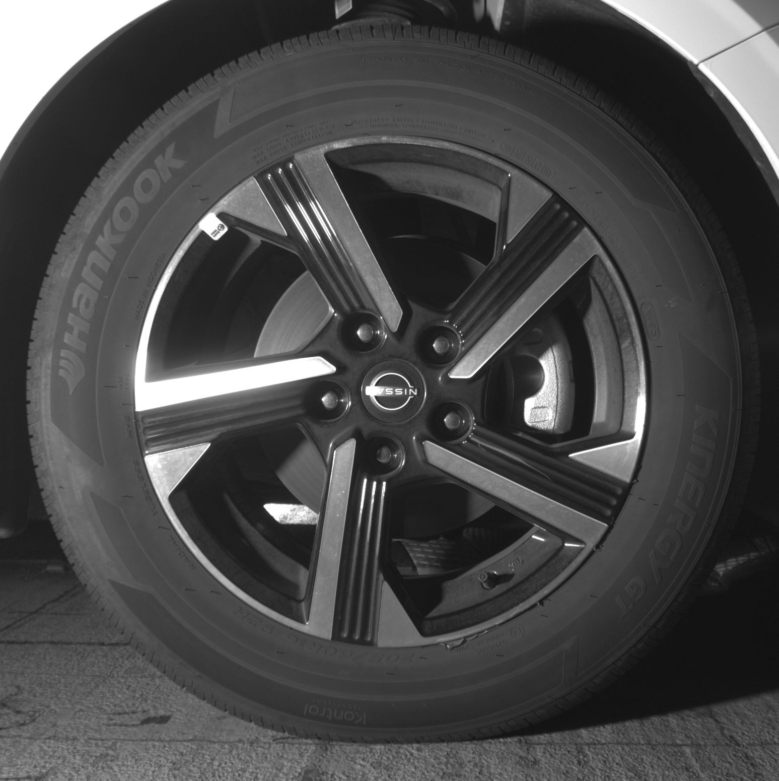 Thumbnail: 2025 Nissan Sentra - 10