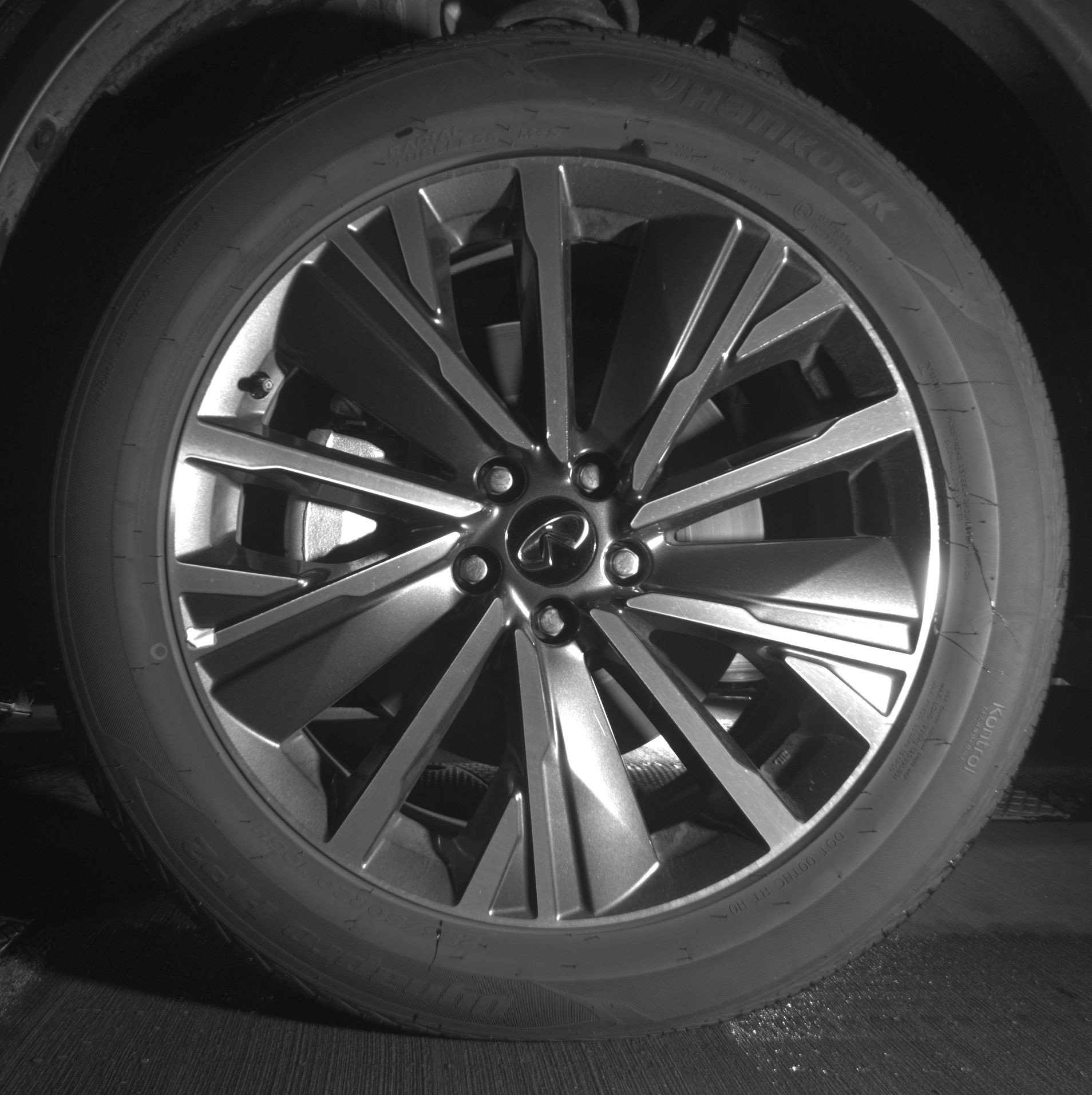 Thumbnail: 2026 INFINITI QX60 - 12