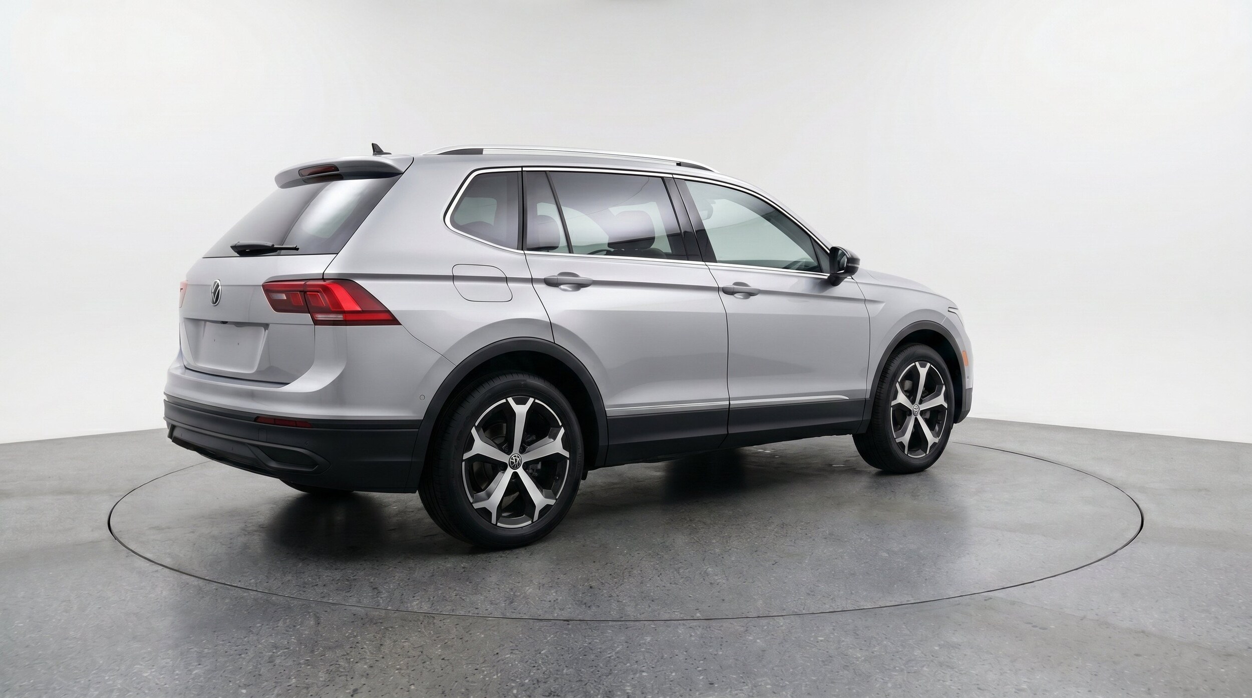 Thumbnail: 2026 Volkswagen Tiguan - 9