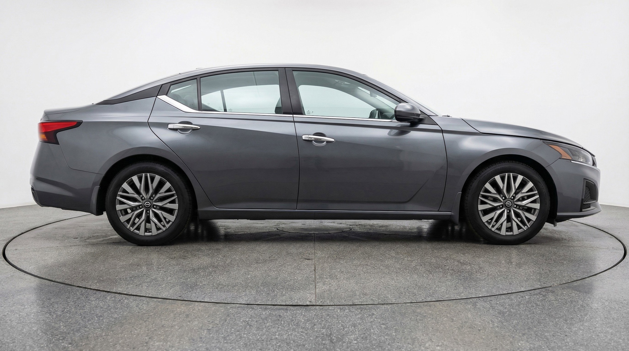 Thumbnail: 2025 Nissan Altima - 11