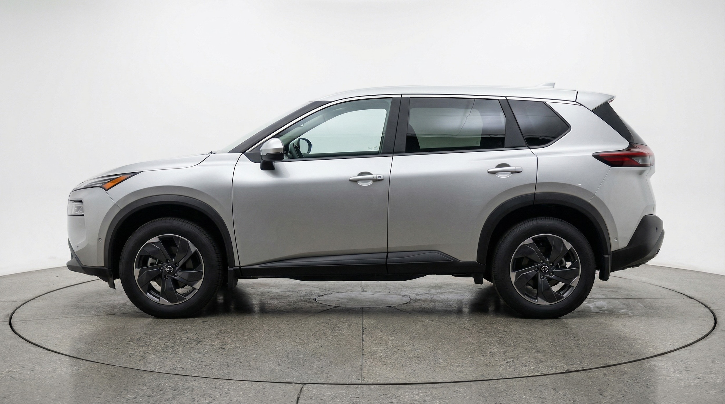 Thumbnail: 2025 Nissan Rogue - 4