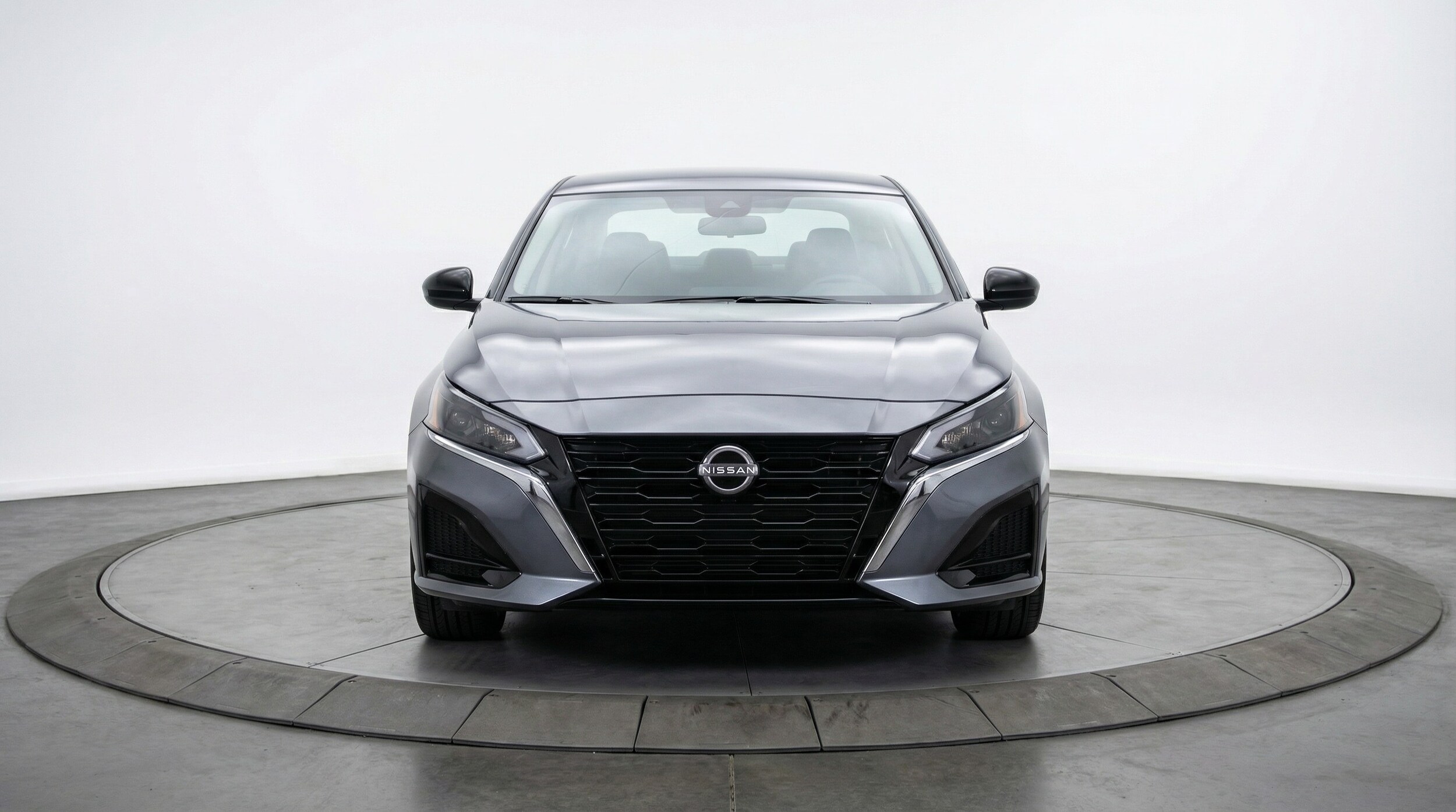 Thumbnail: 2025 Nissan Altima - 2