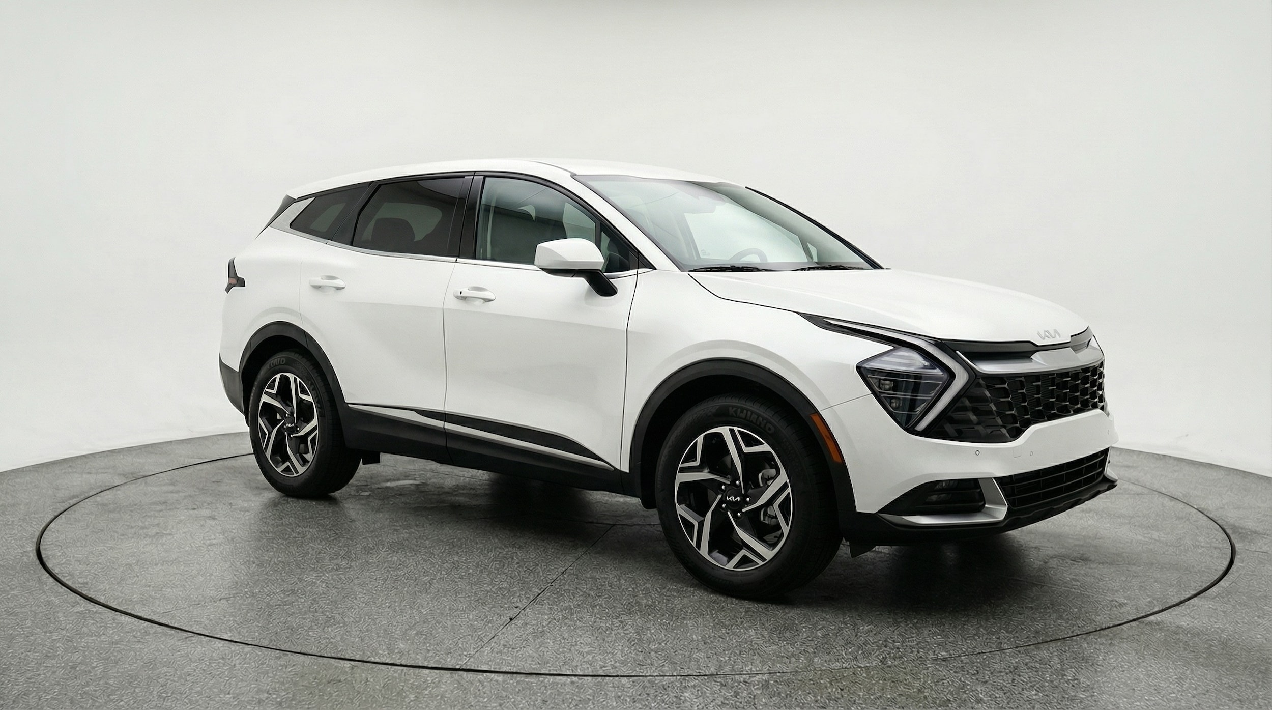 Thumbnail: 2025 Kia Sportage - 1