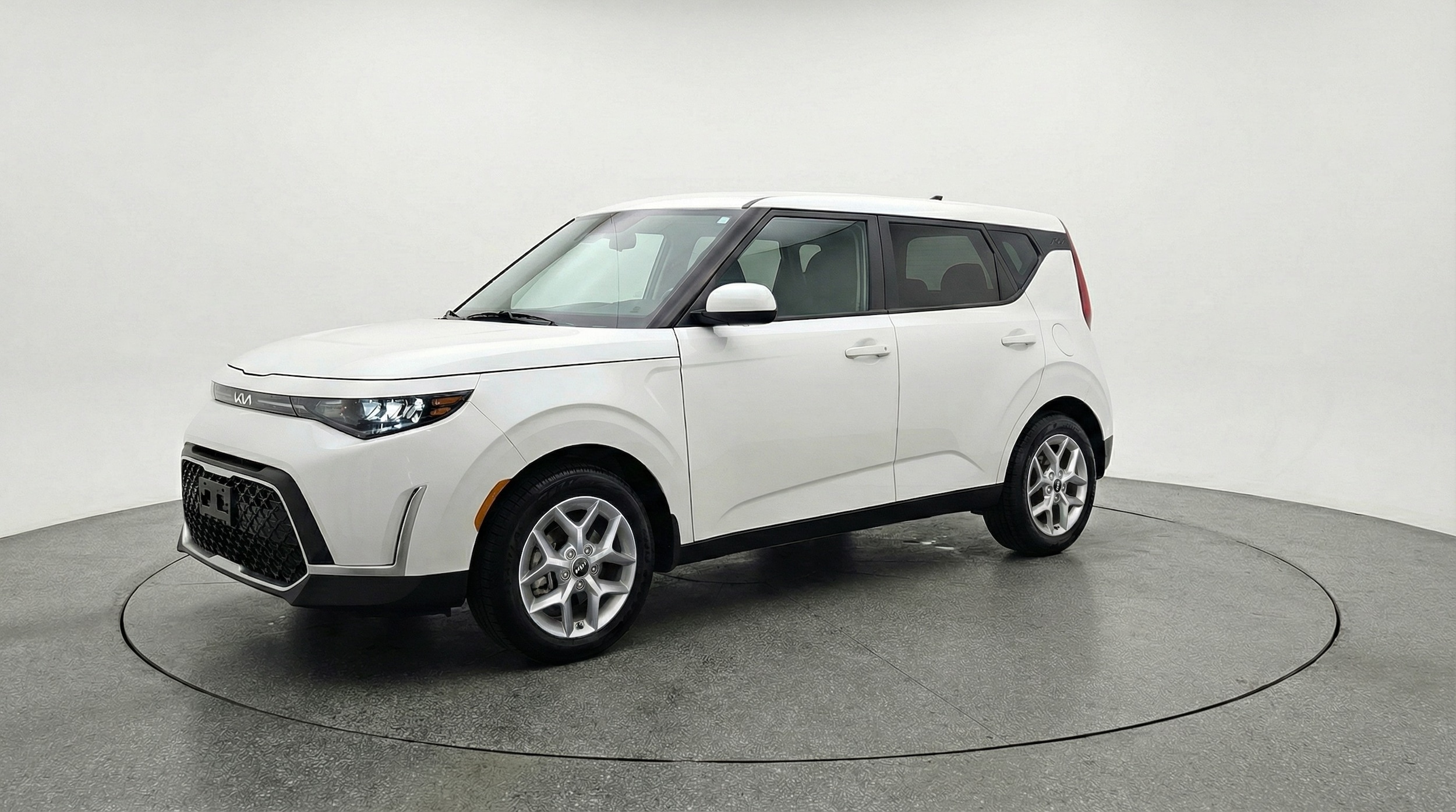 Thumbnail: 2025 Kia Soul - 3