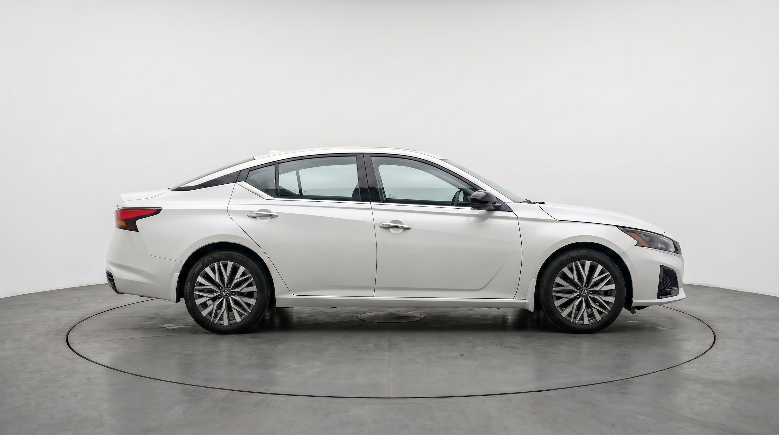 Thumbnail: 2025 Nissan Altima - 11