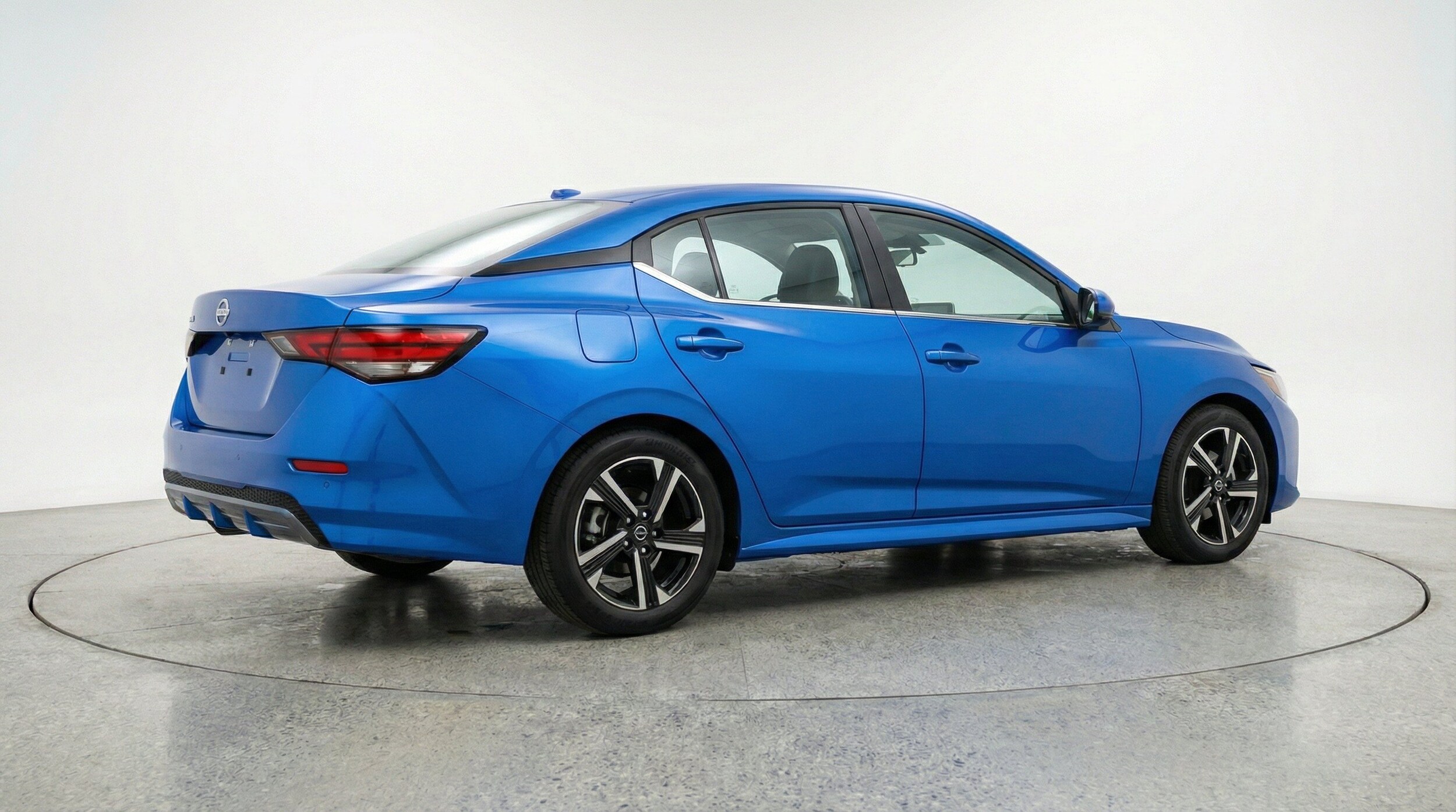 Thumbnail: 2025 Nissan Sentra - 9