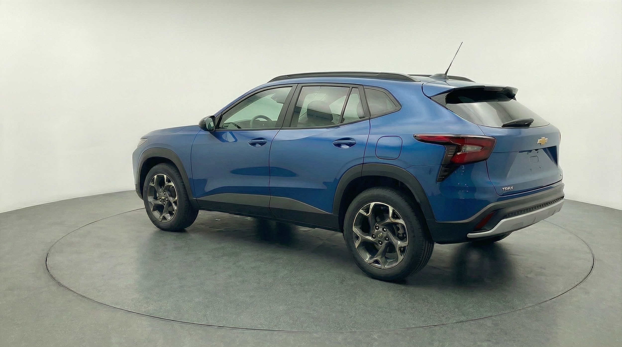 Thumbnail: 2025 Chevrolet Trax - 5