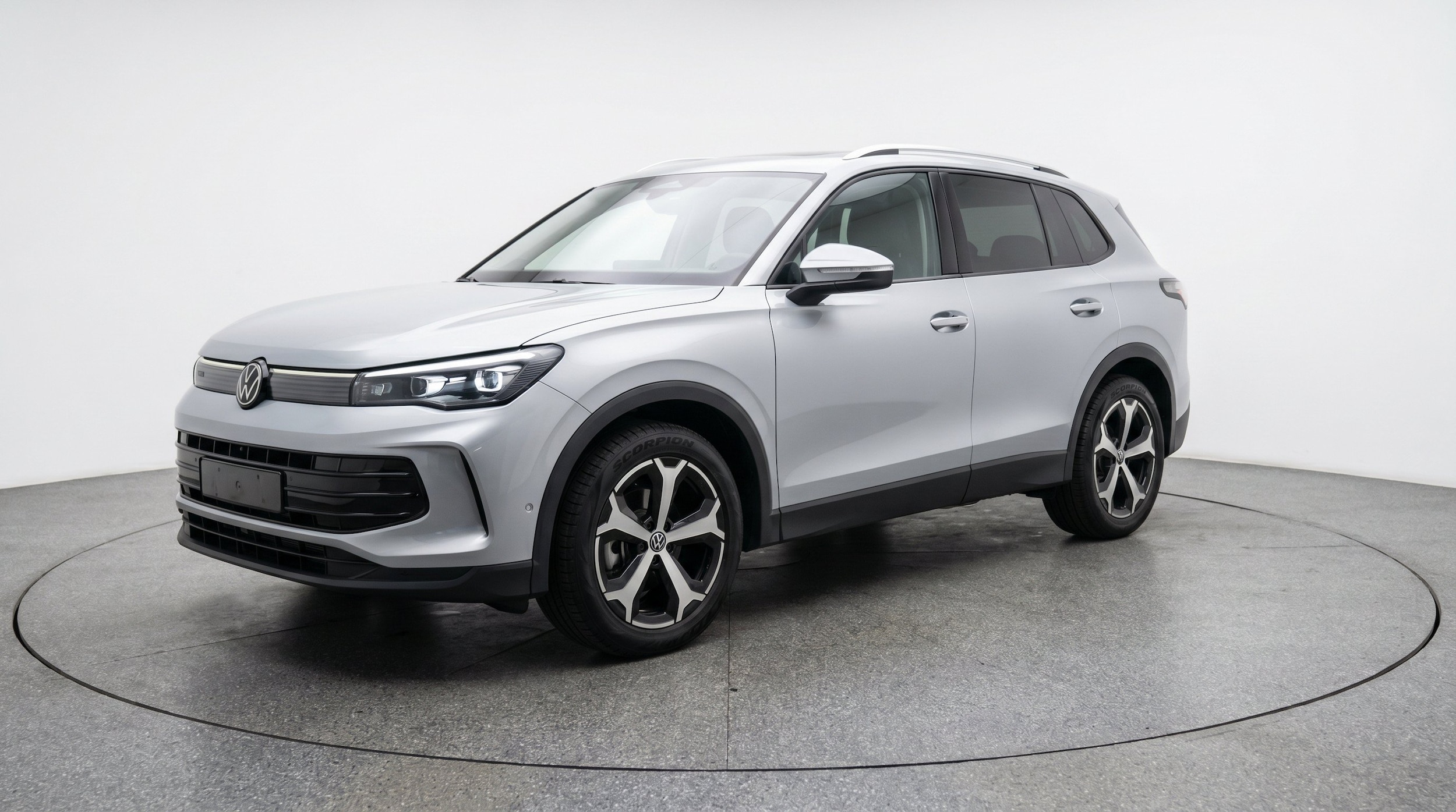 Thumbnail: 2026 Volkswagen Tiguan - 3