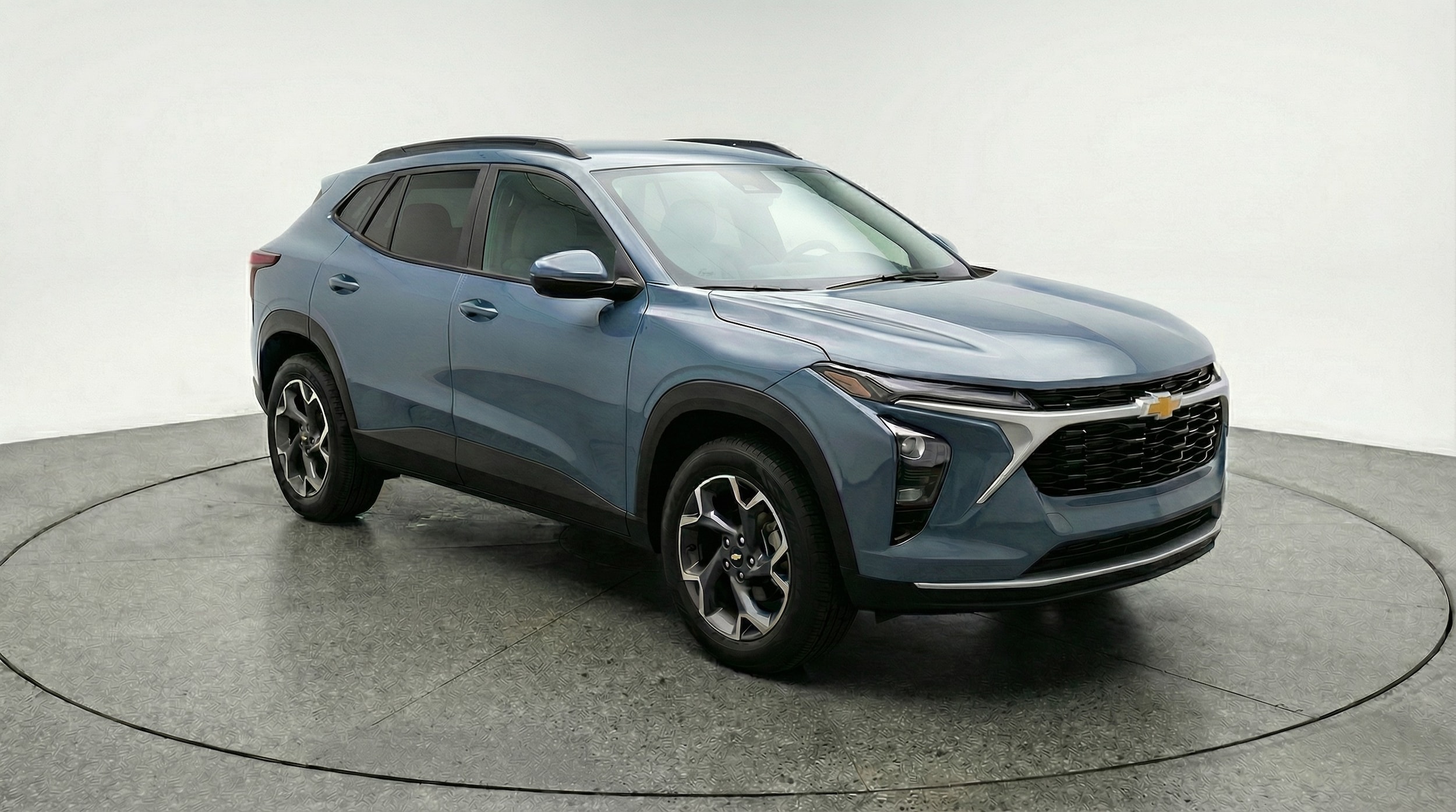 Thumbnail: 2025 Chevrolet Trax - 1