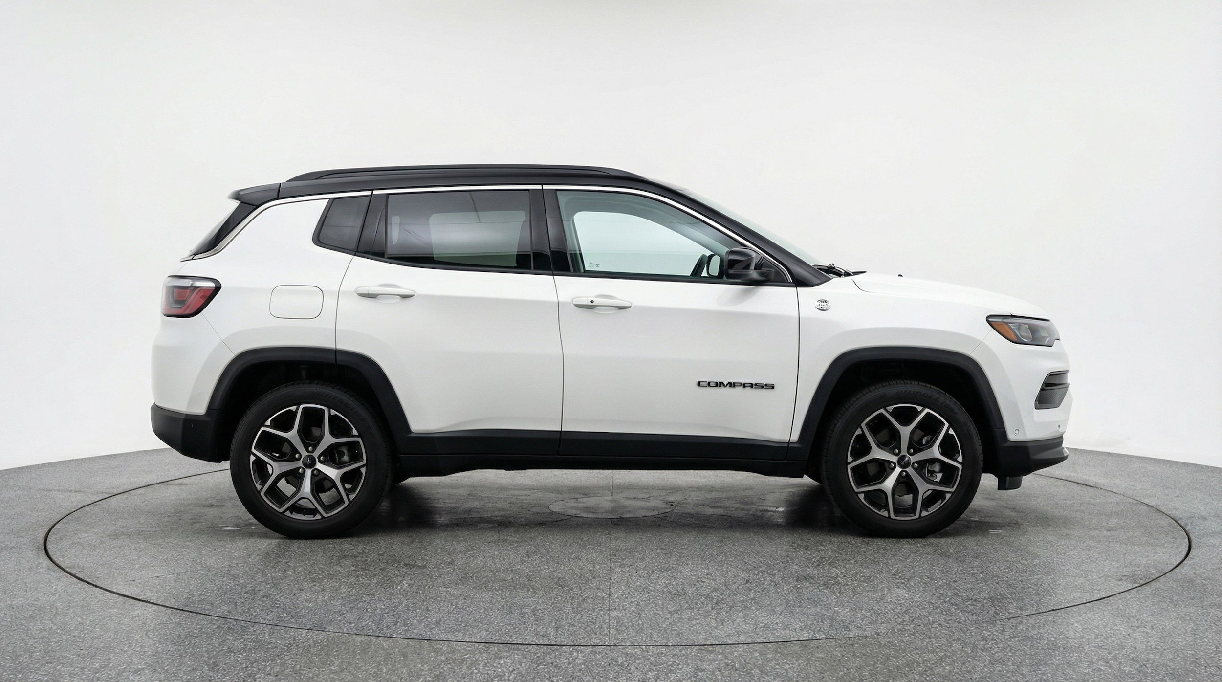 Thumbnail: 2025 Jeep Compass - 11