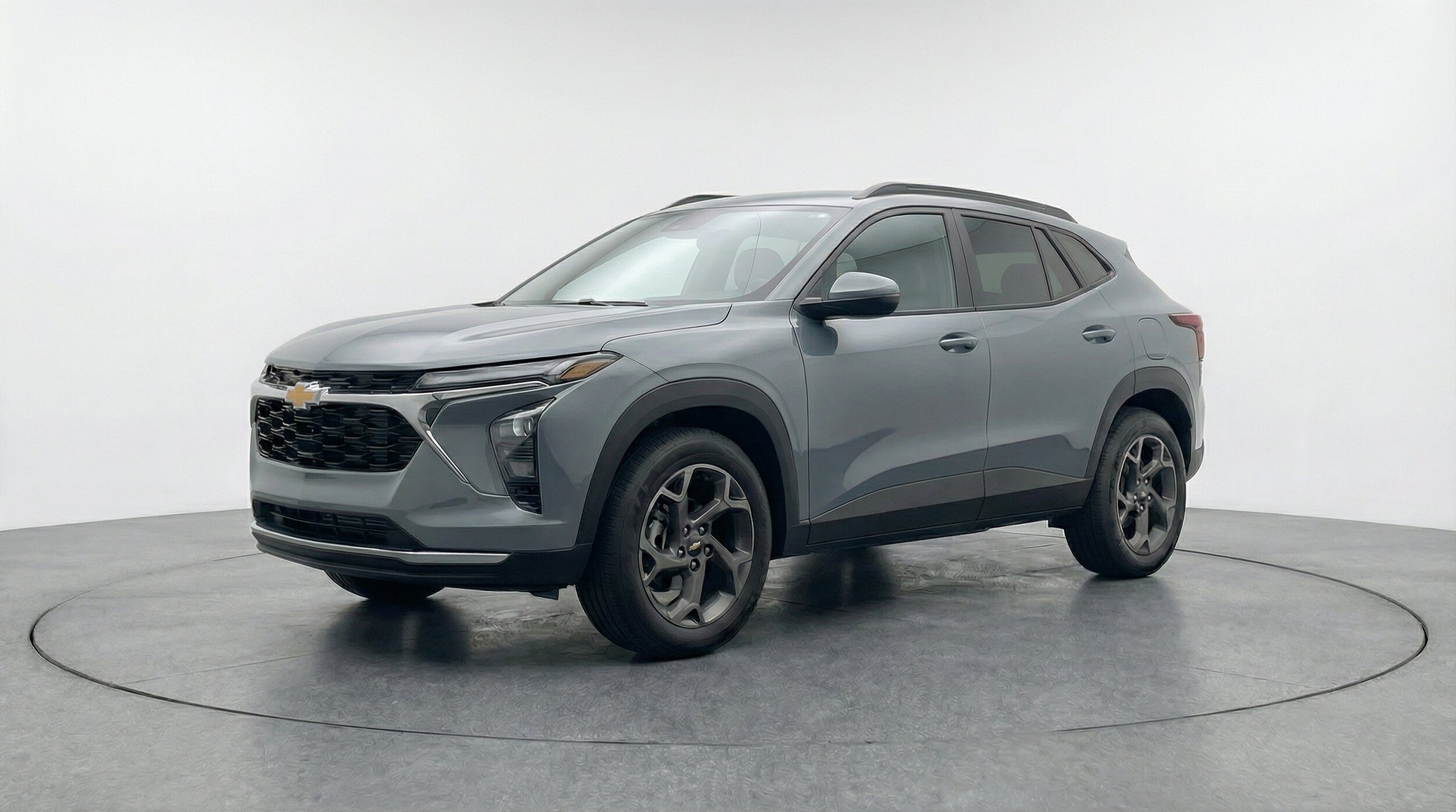 Thumbnail: 2025 Chevrolet Trax - 3