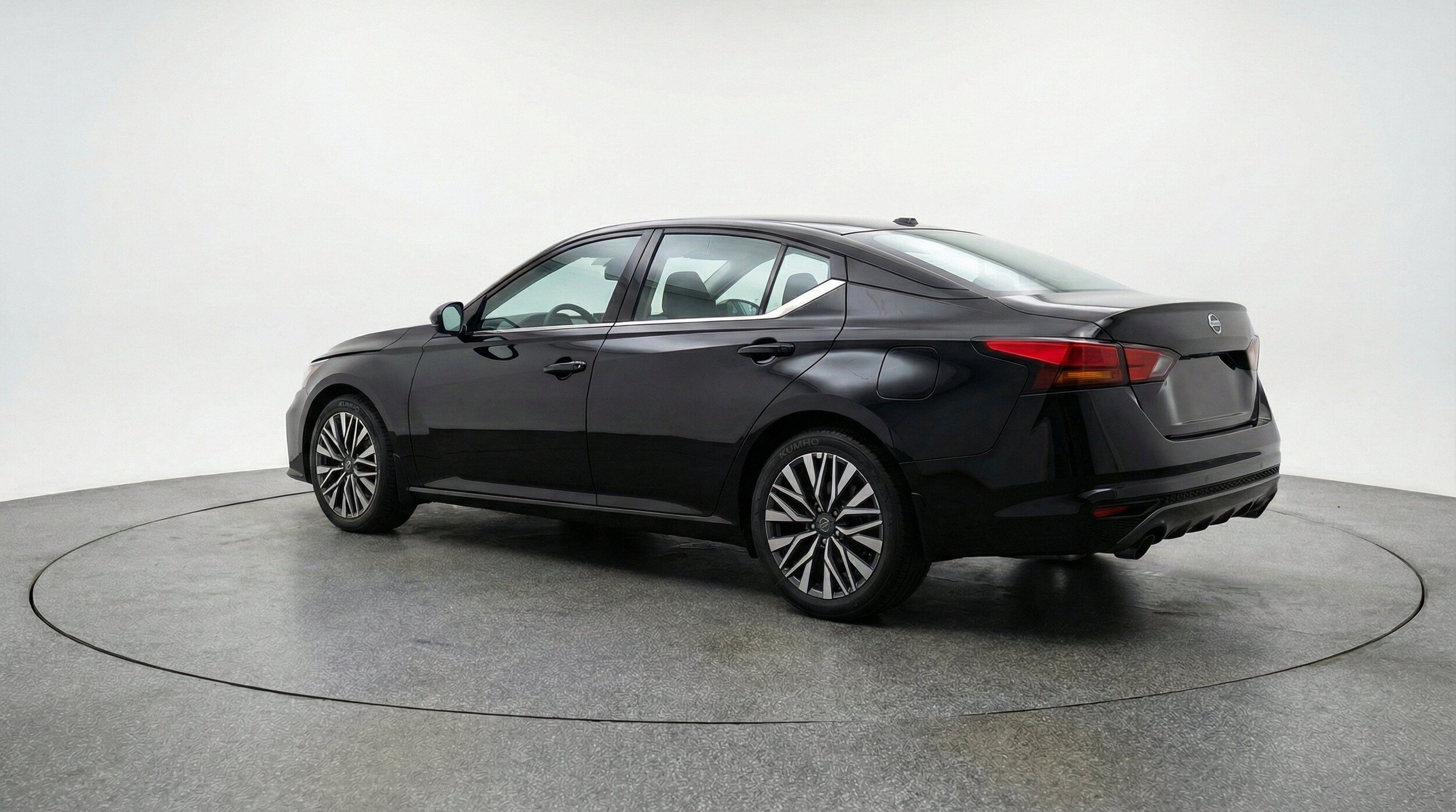 Thumbnail: 2026 Nissan Altima - 6