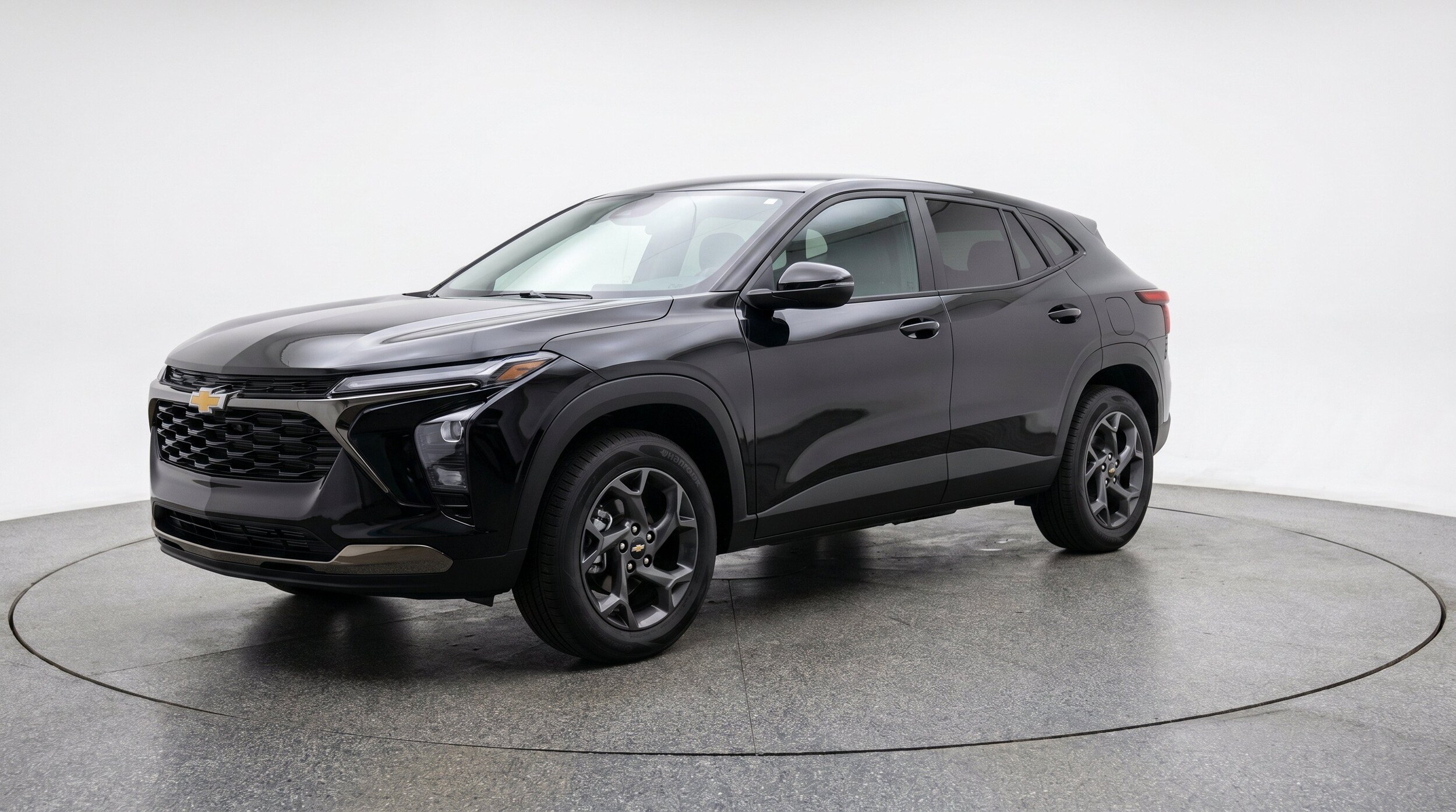 Thumbnail: 2025 Chevrolet Trax - 3