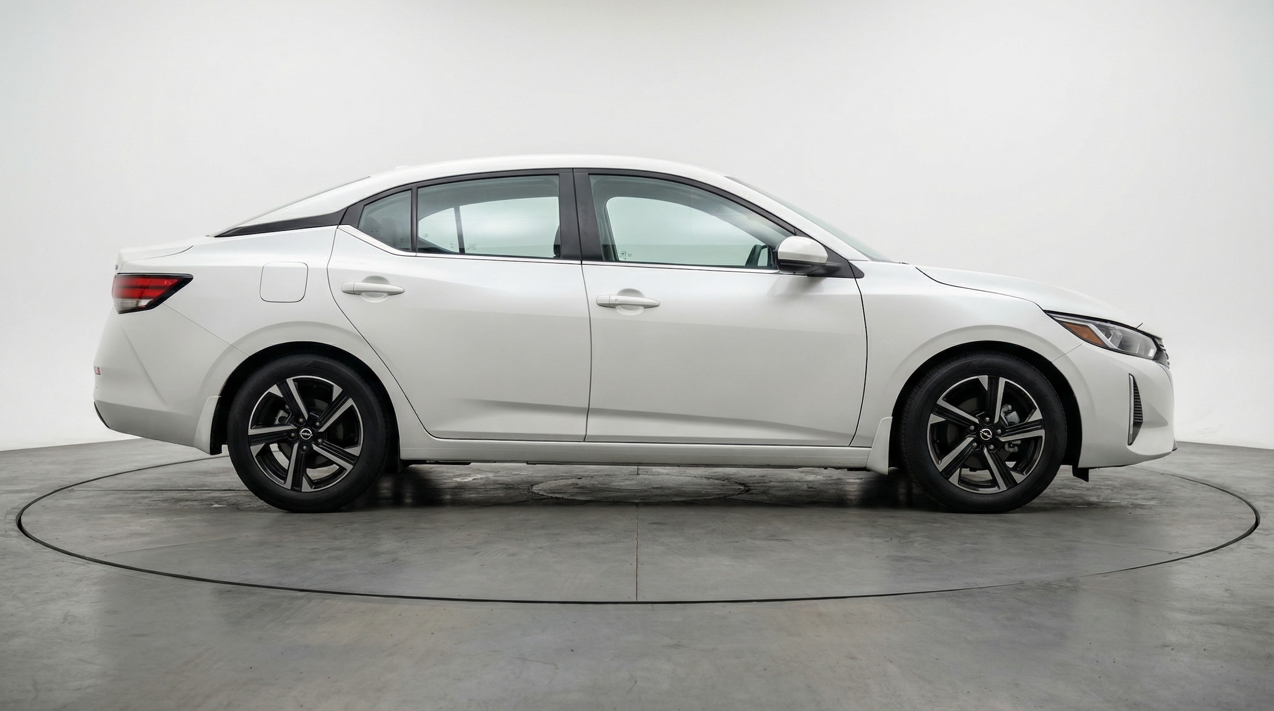 Thumbnail: 2025 Nissan Sentra - 8