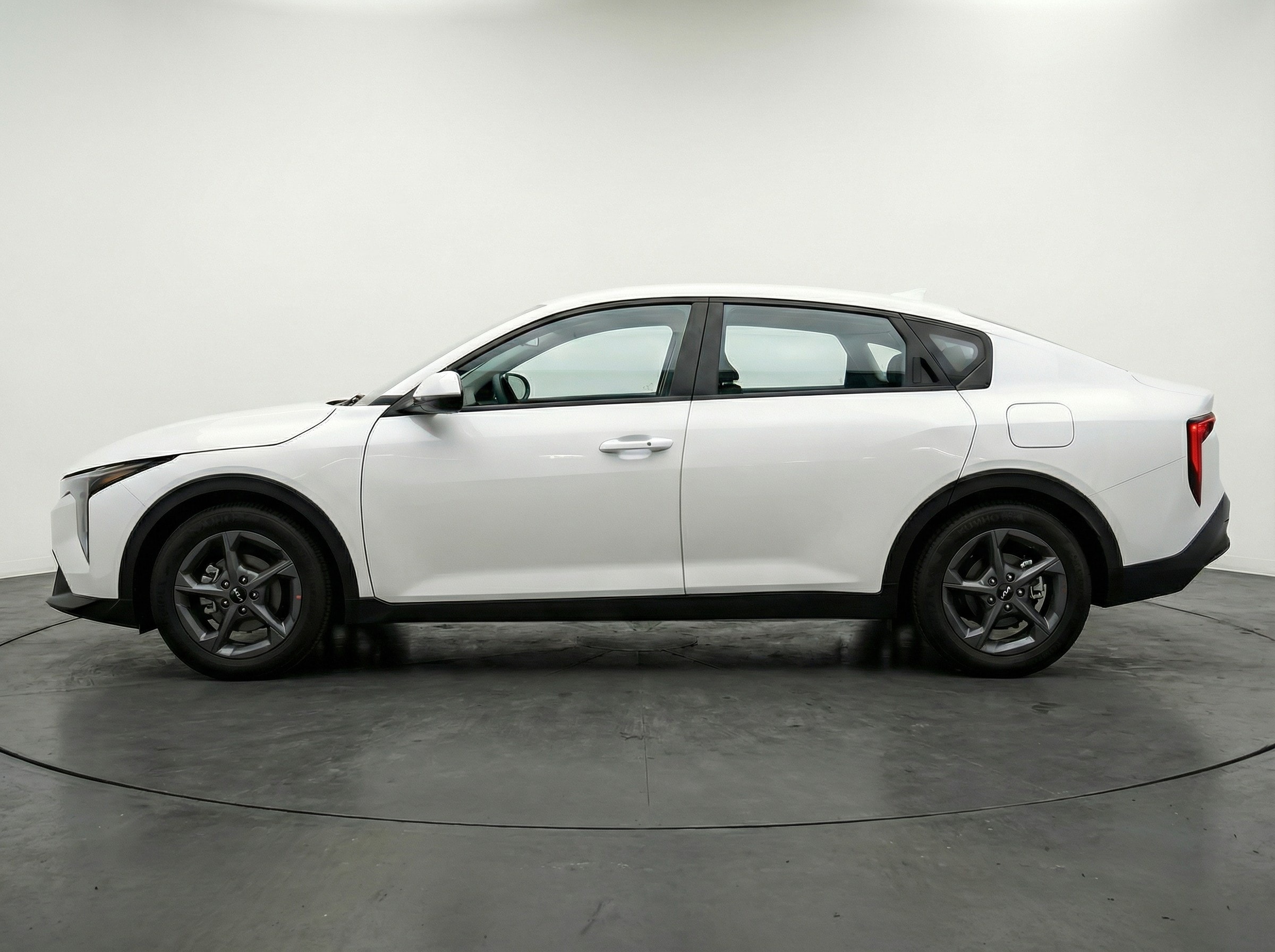 Thumbnail: 2025 Kia K4 - 4