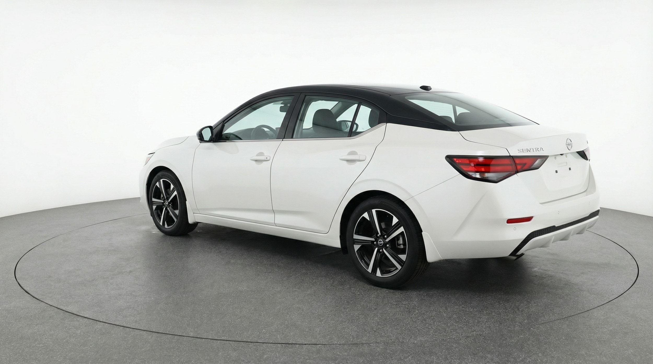 Thumbnail: 2025 Nissan Sentra - 5