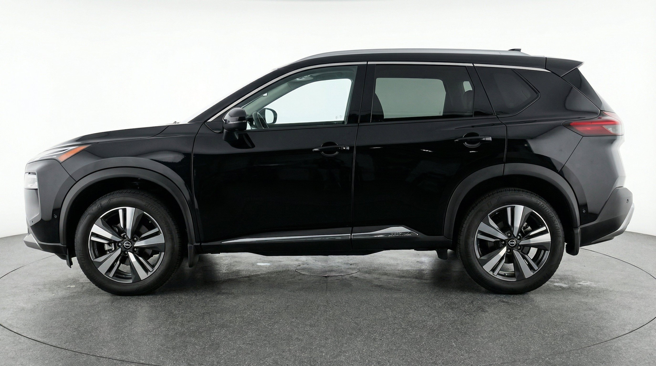 Thumbnail: 2026 Nissan Rogue - 5