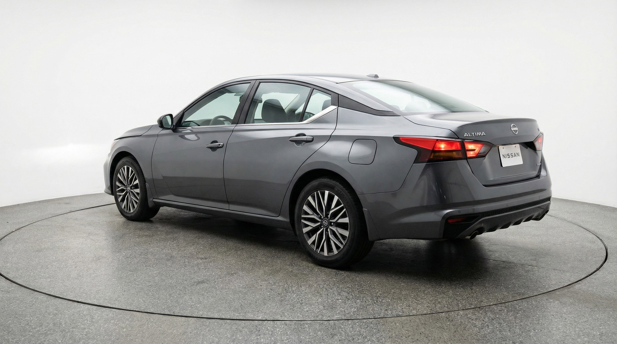 Thumbnail: 2025 Nissan Altima - 6