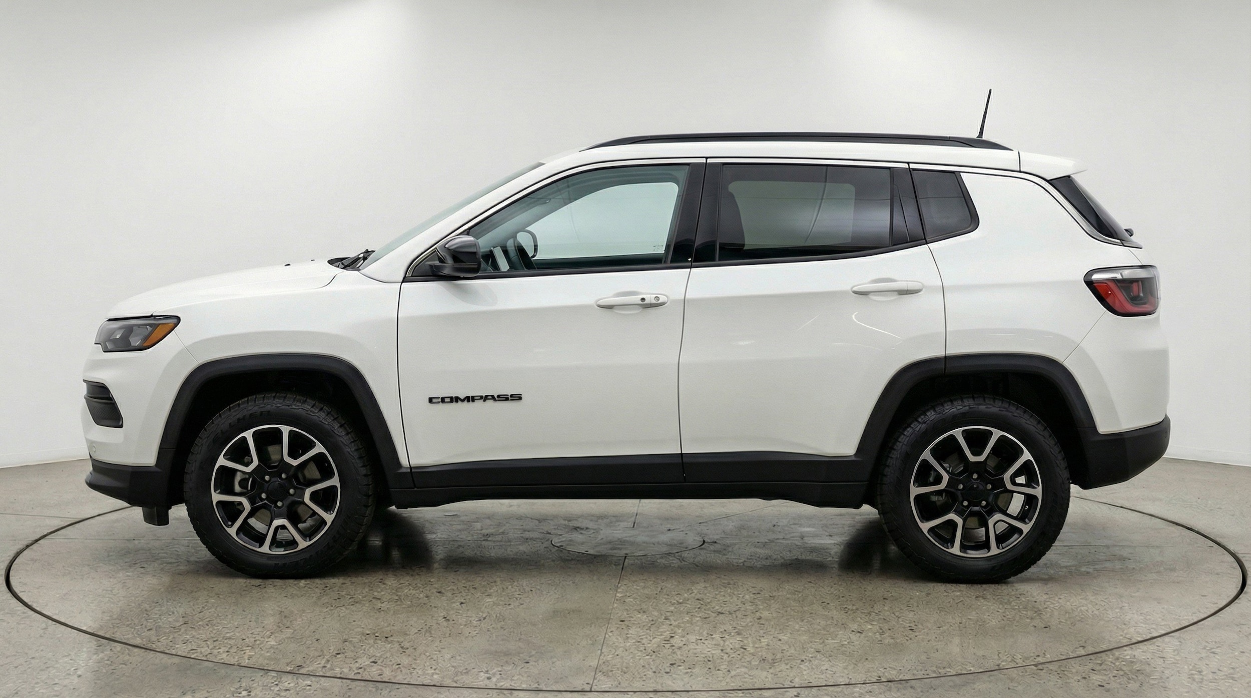 Thumbnail: 2025 Jeep Compass - 5