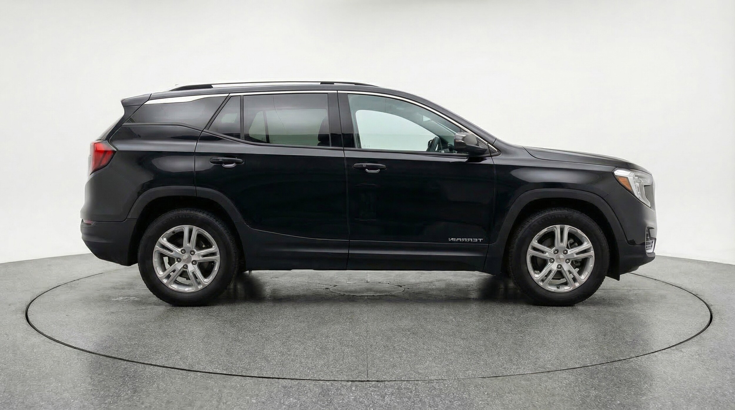 Thumbnail: 2024 GMC Terrain - 11