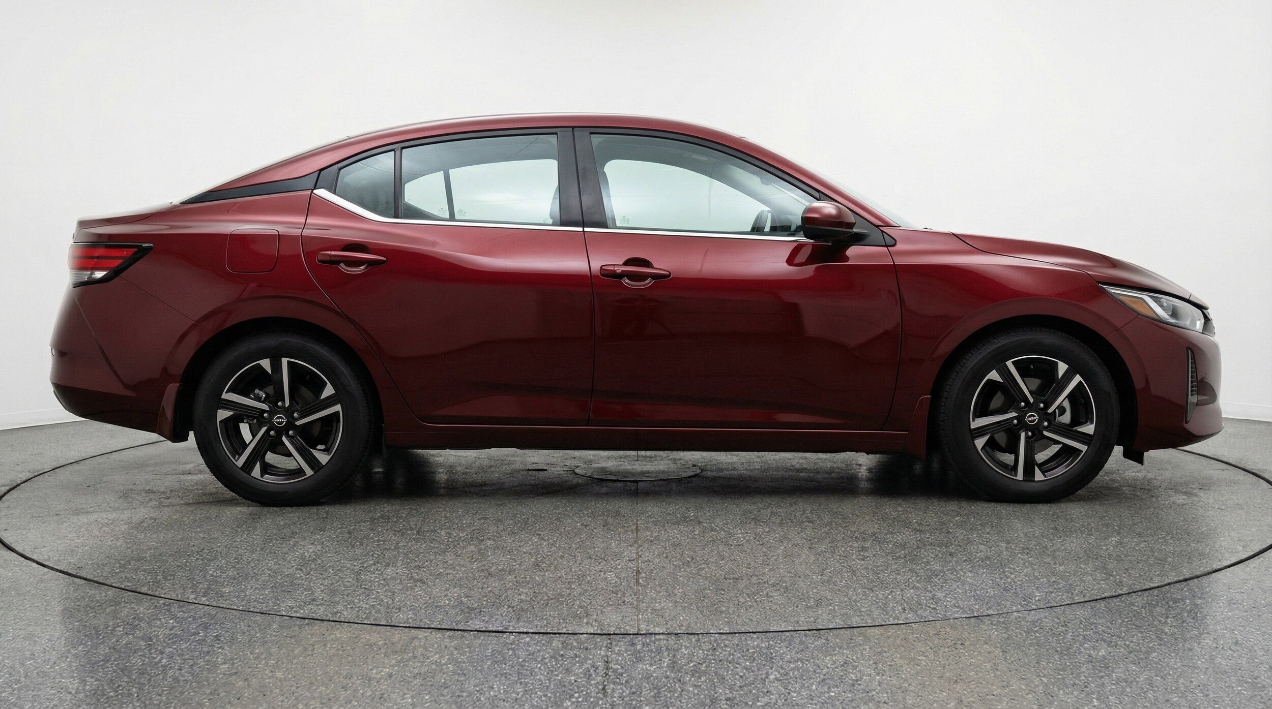 Thumbnail: 2025 Nissan Sentra - 11