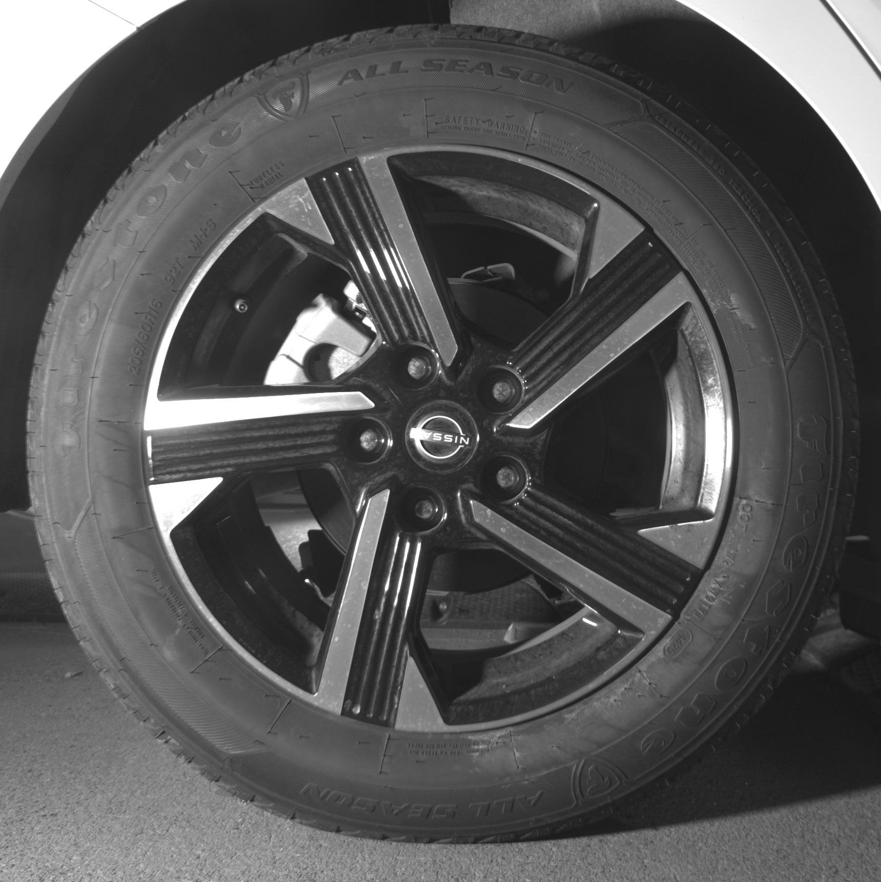 Thumbnail: 2025 Nissan Sentra - 15