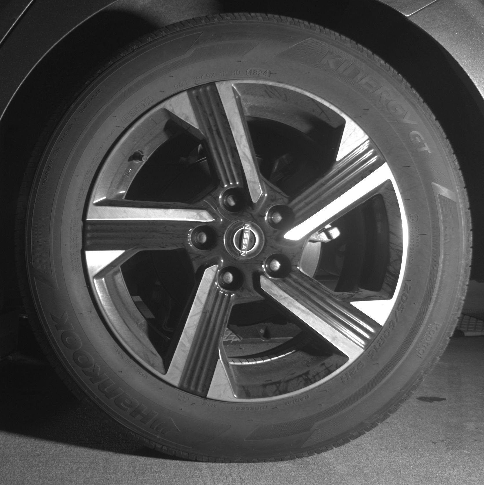 Thumbnail: 2025 Nissan Sentra - 14