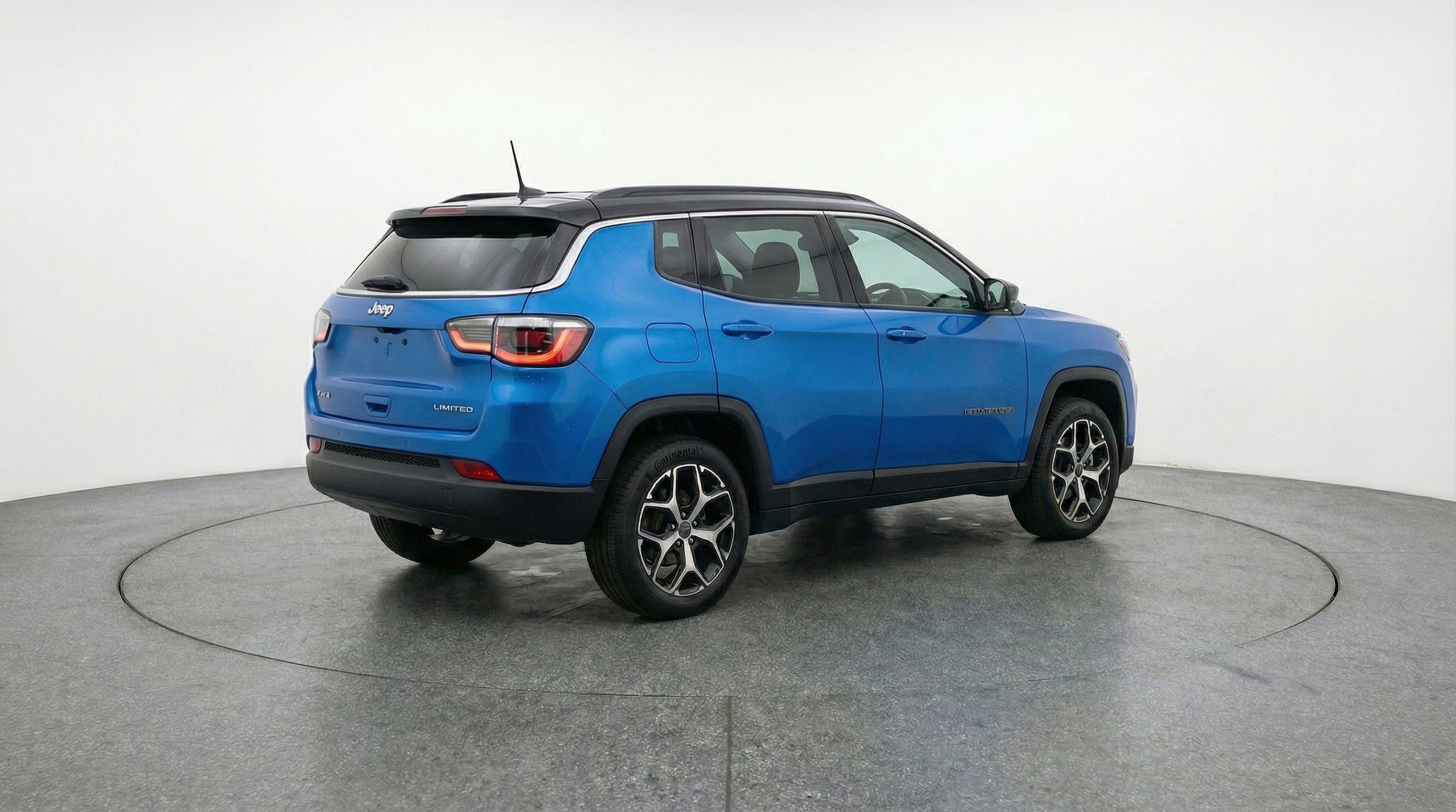 Thumbnail: 2025 Jeep Compass - 9