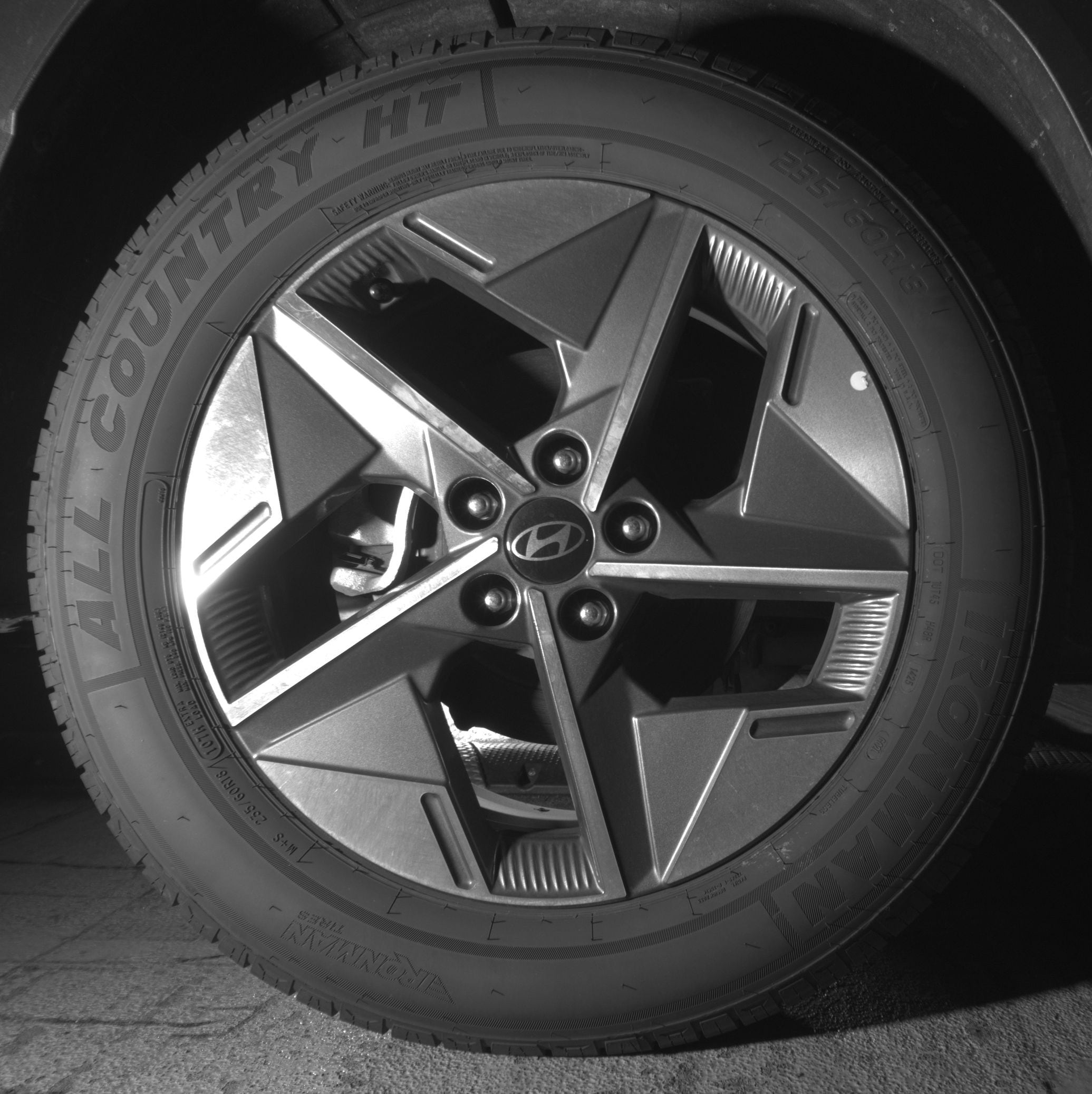 Thumbnail: 2025 Hyundai Tucson - 12