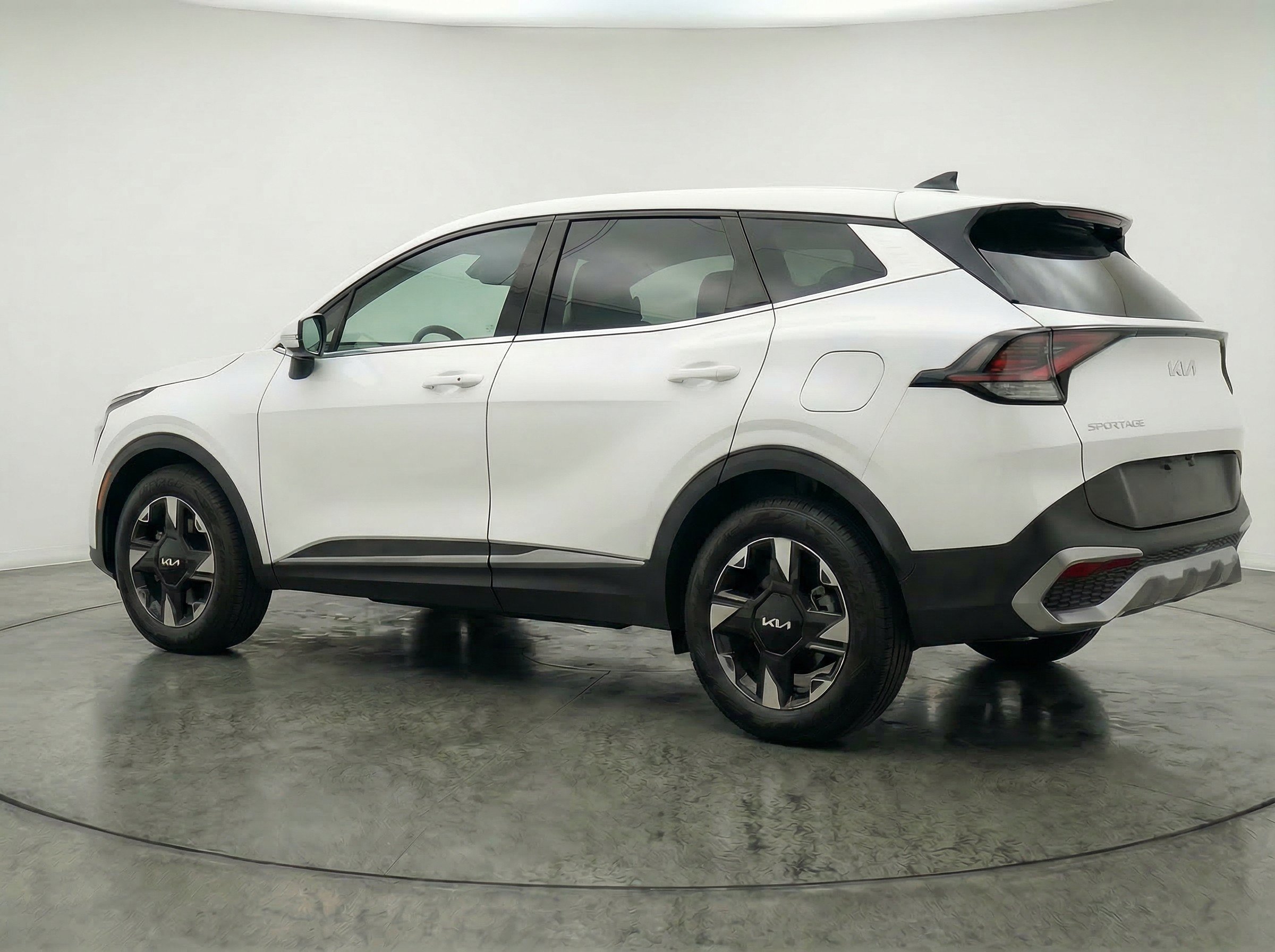 Thumbnail: 2026 Kia Sportage - 6