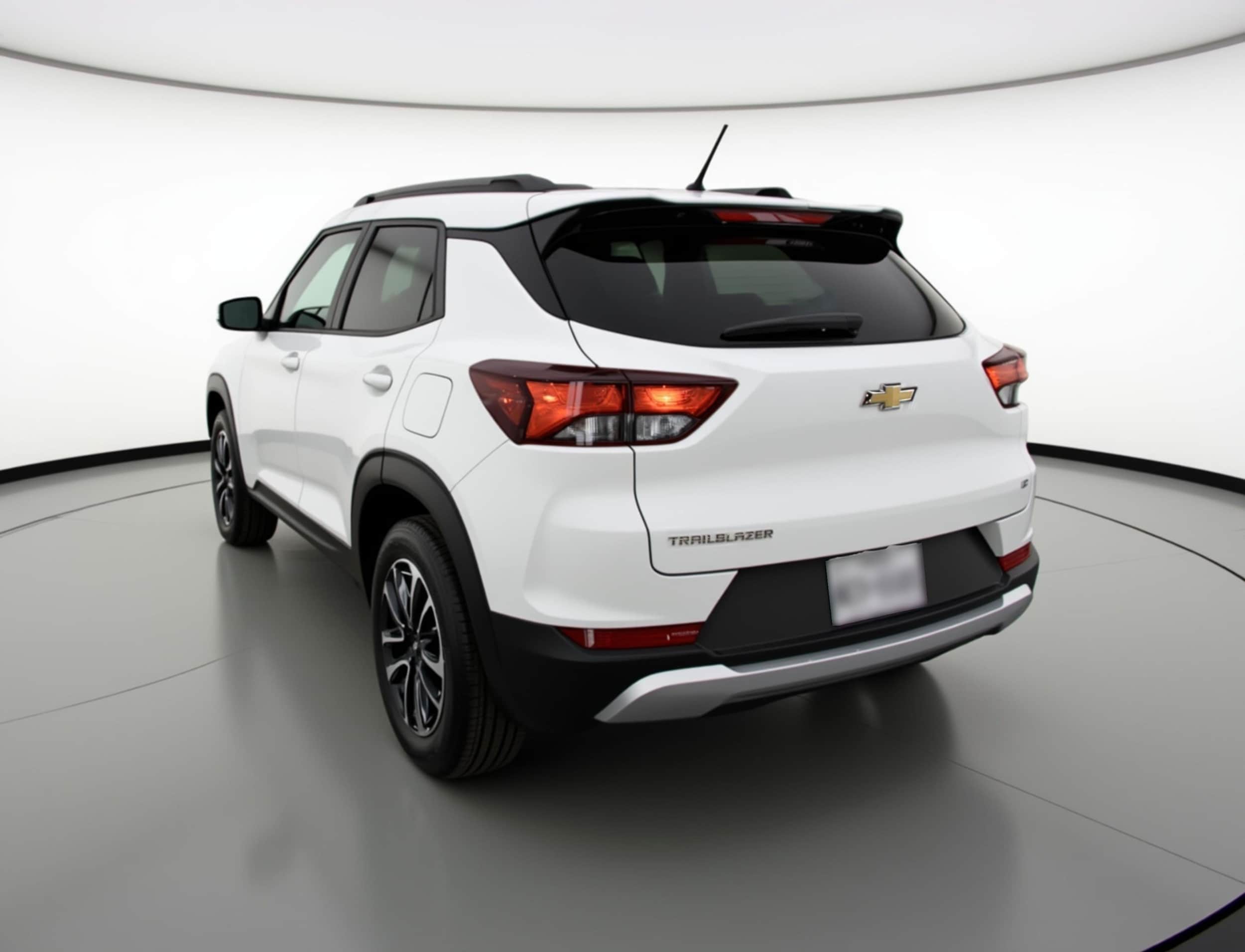 Thumbnail: 2025 Chevrolet TrailBlazer - 5