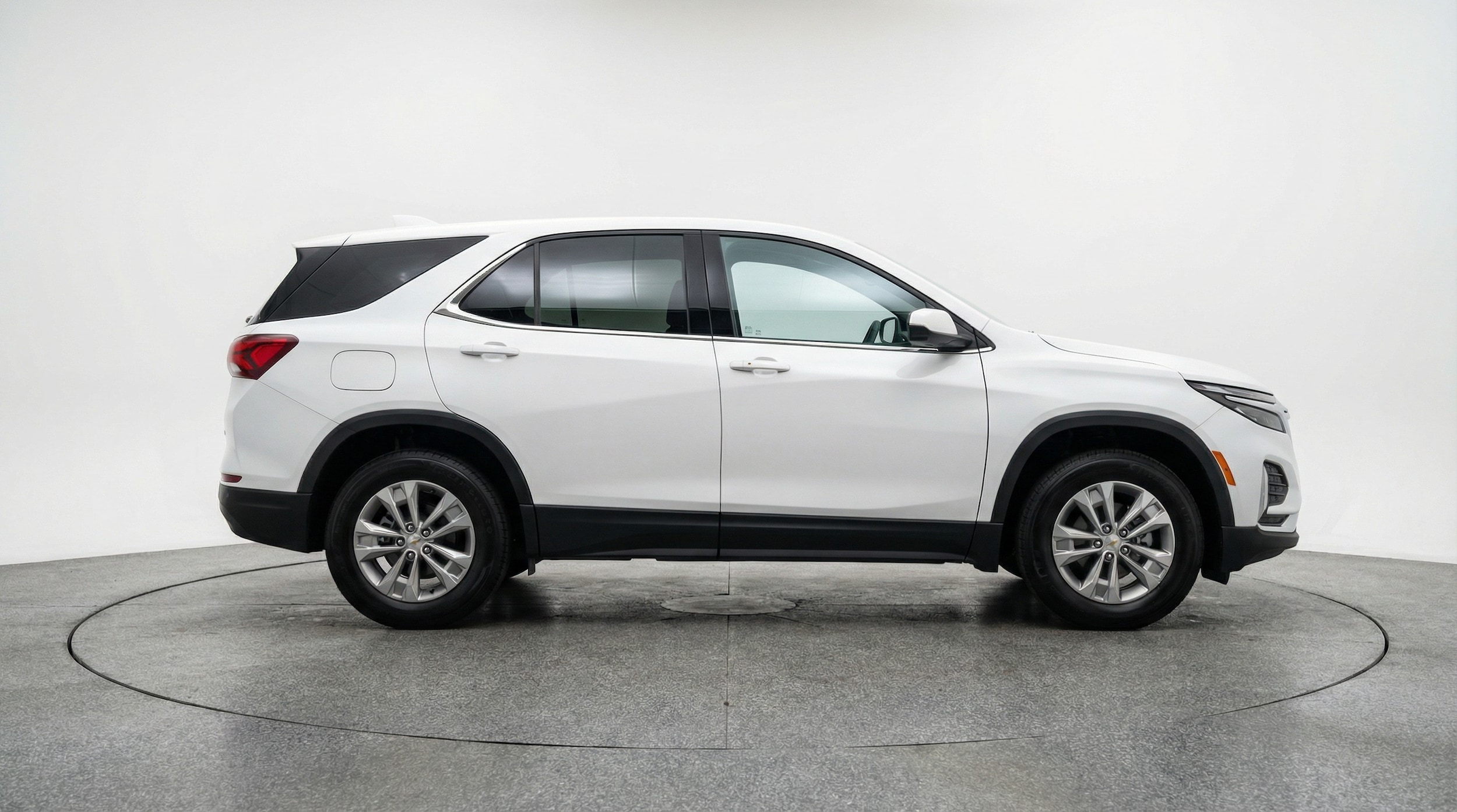 Thumbnail: 2025 Chevrolet Equinox - 8