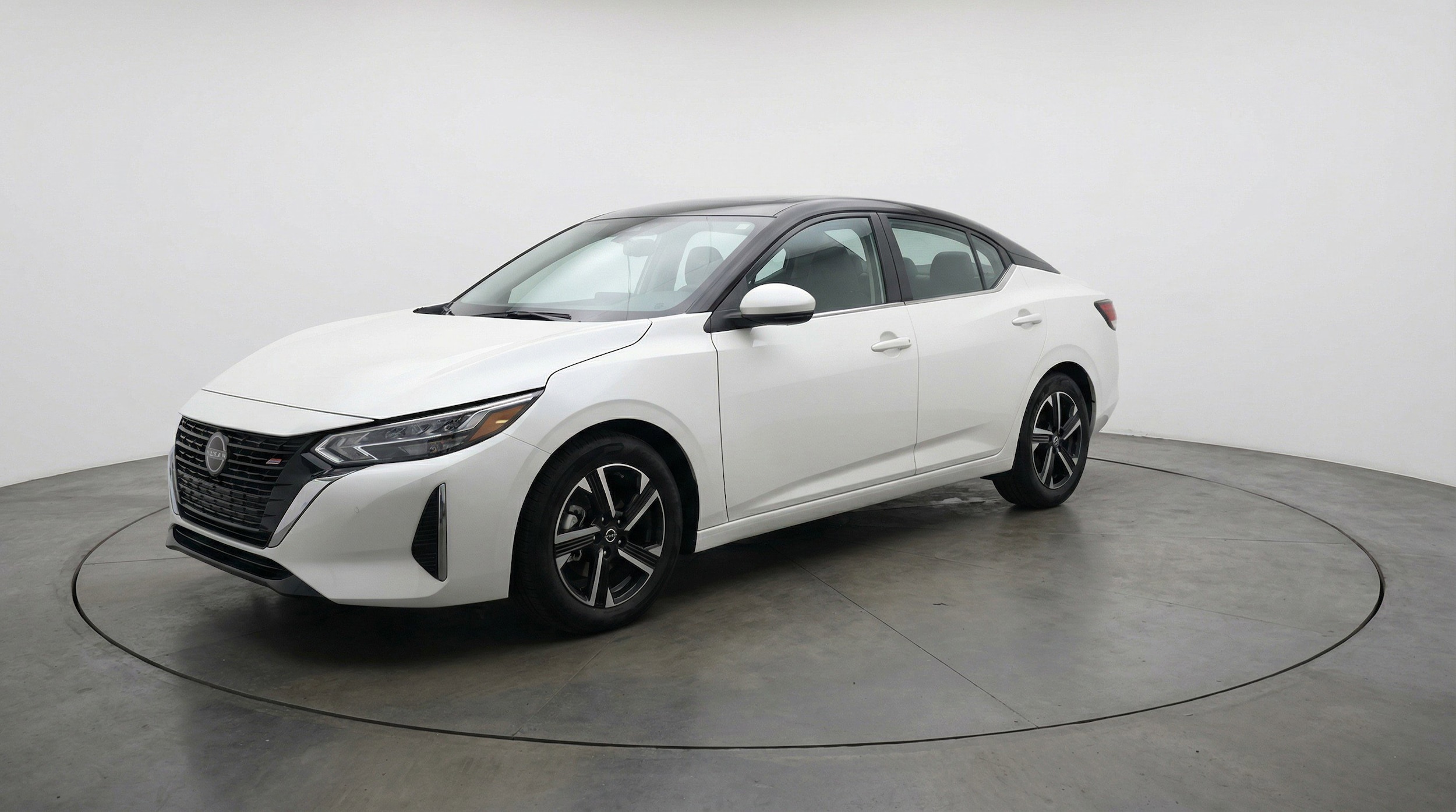 Thumbnail: 2025 Nissan Sentra - 3