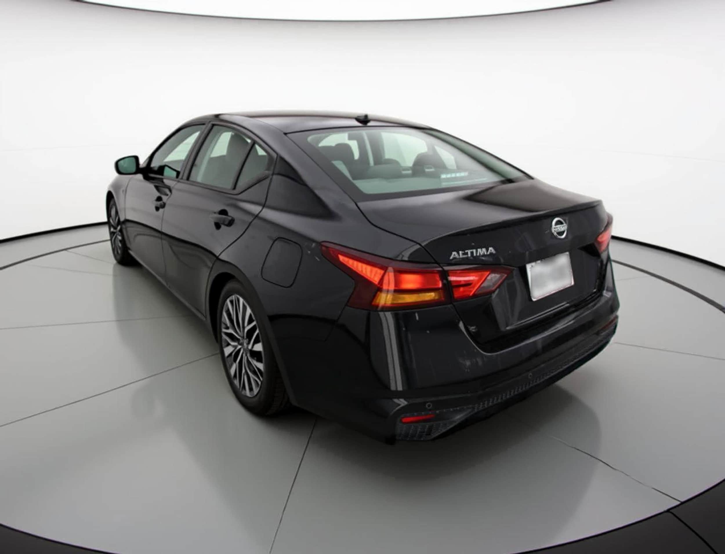 Thumbnail: 2025 Nissan Altima - 6