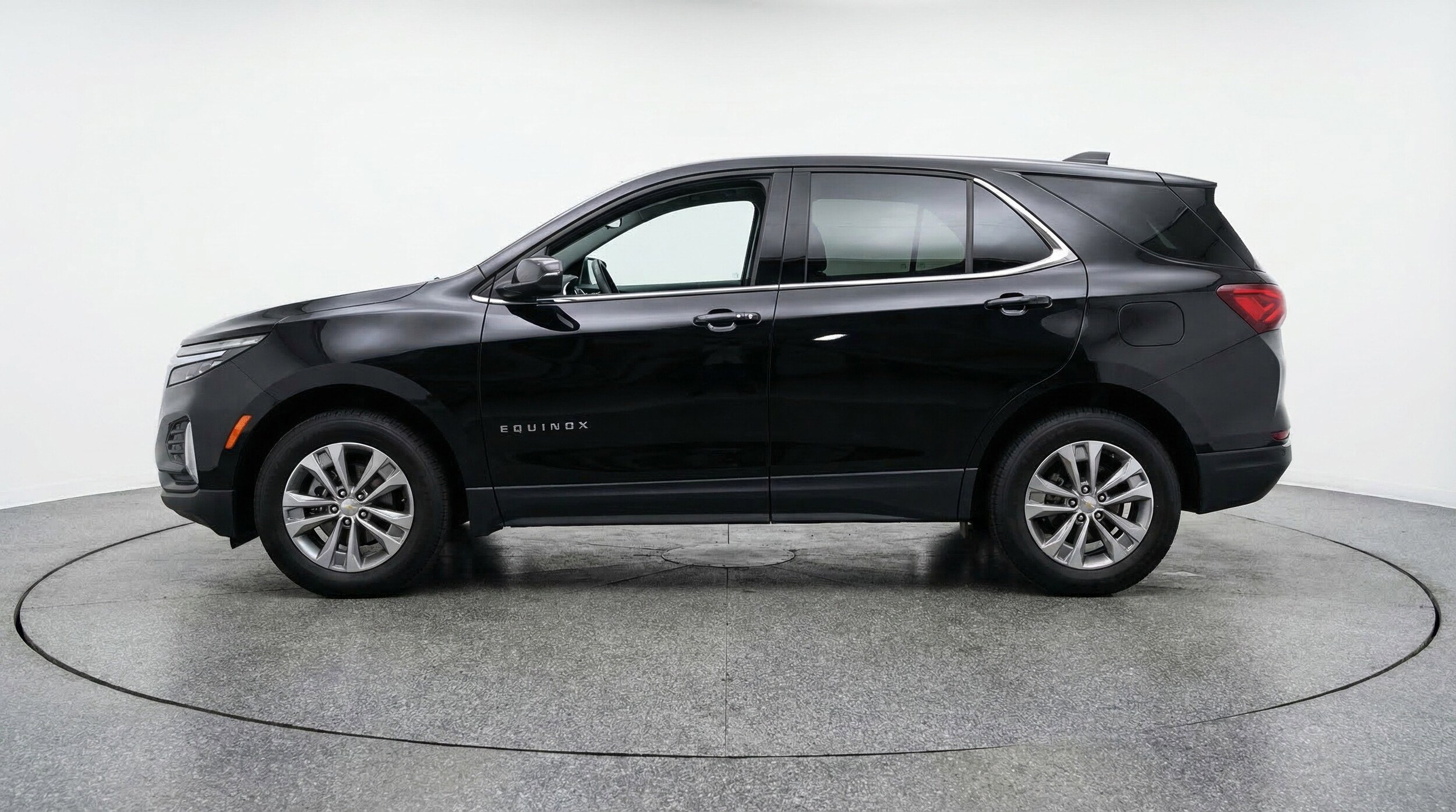 Thumbnail: 2025 Chevrolet Equinox - 5