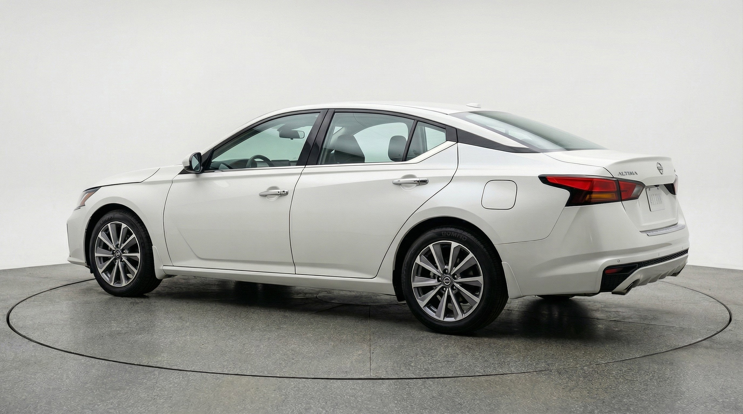Thumbnail: 2025 Nissan Altima - 6