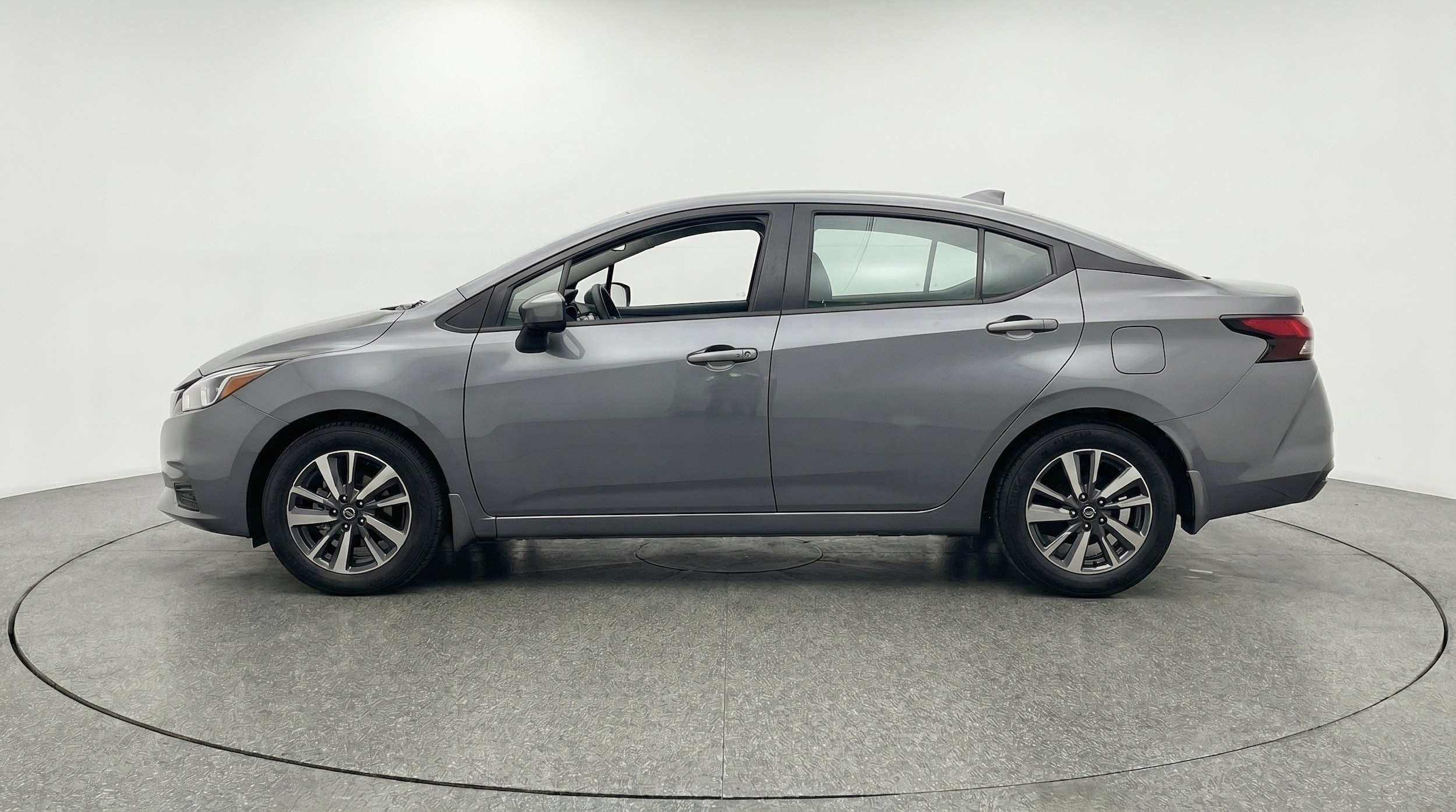 Thumbnail: 2025 Nissan Versa - 5