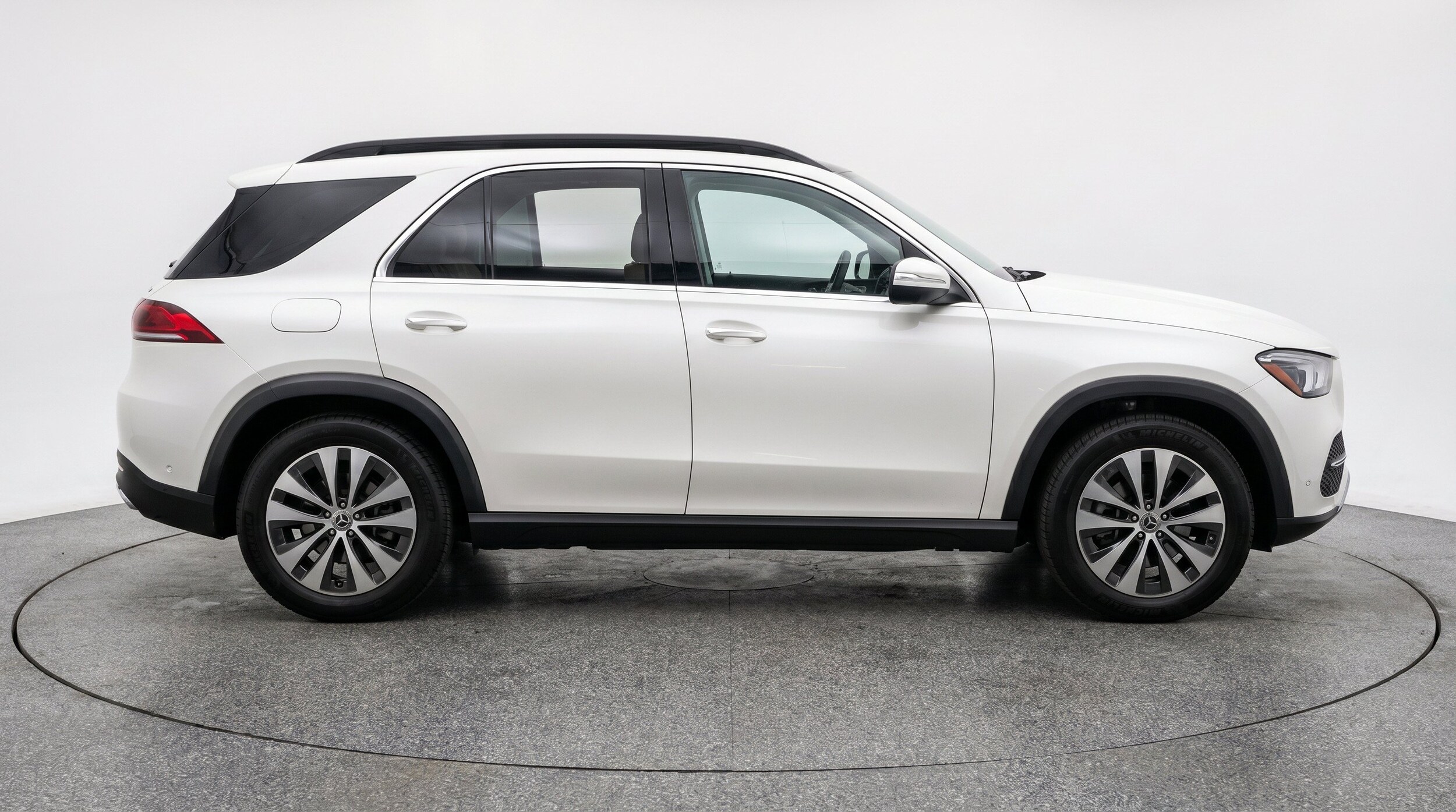 Thumbnail: 2026 Mercedes-Benz GLE - 11