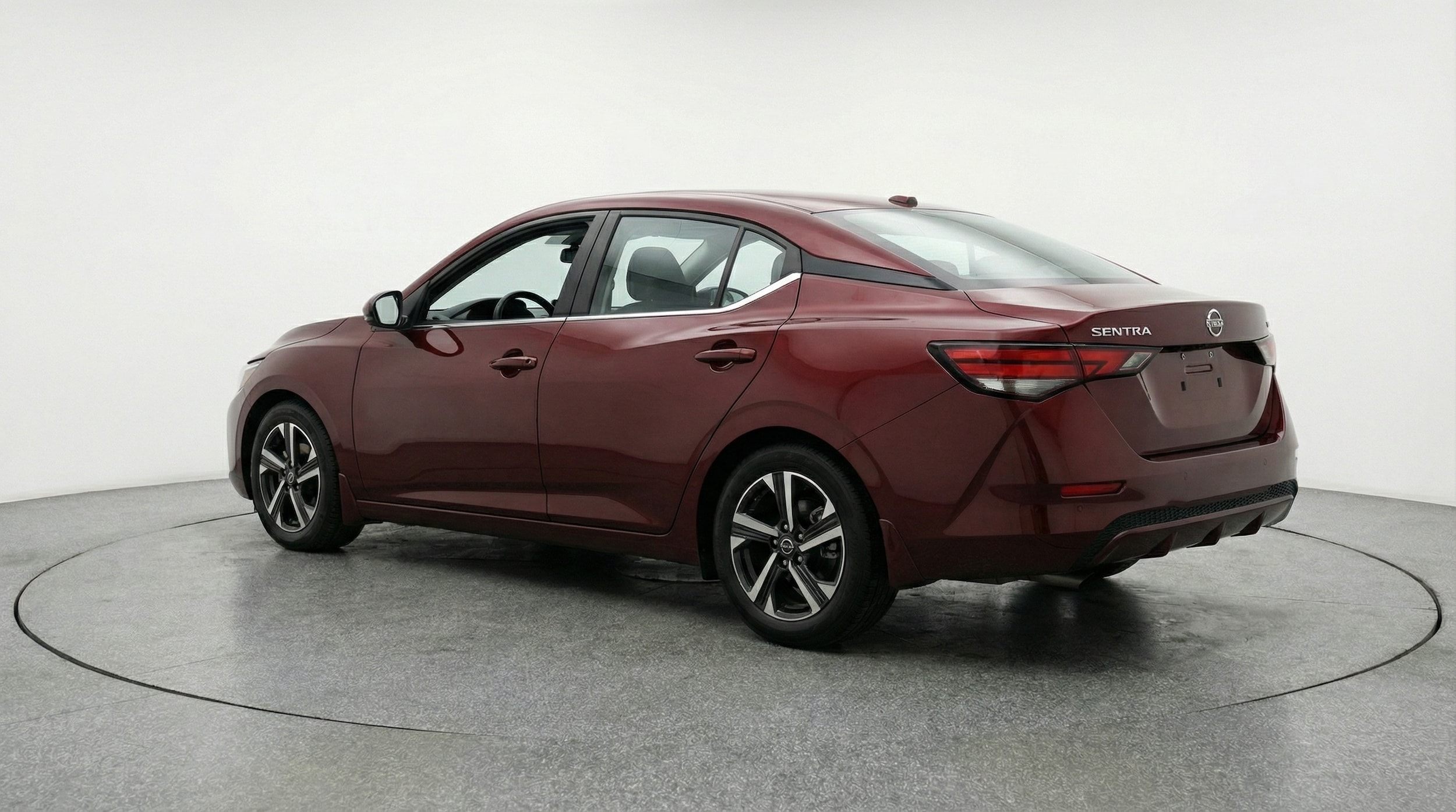 Thumbnail: 2025 Nissan Sentra - 5