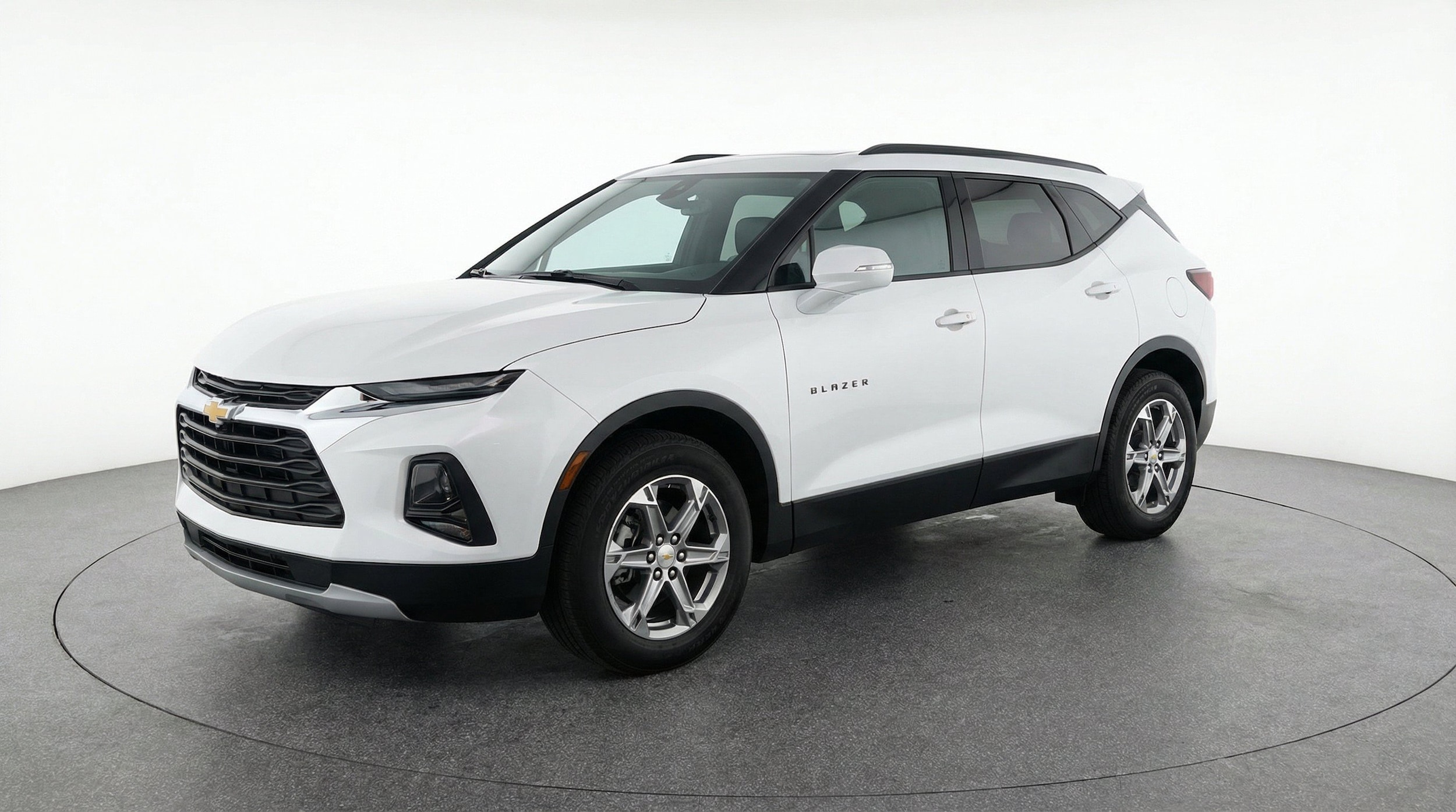 Thumbnail: 2025 Chevrolet Blazer - 3