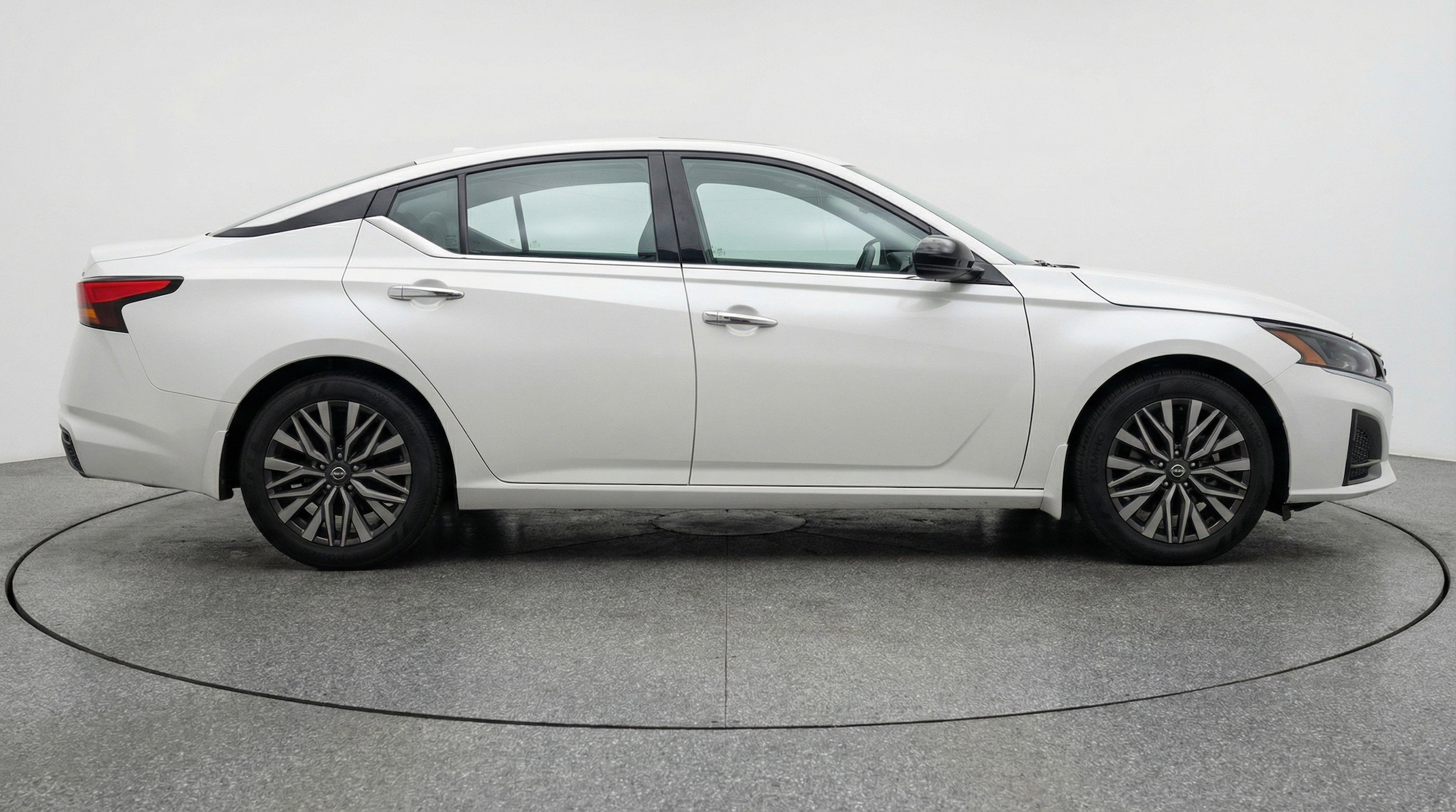 Thumbnail: 2025 Nissan Altima - 11