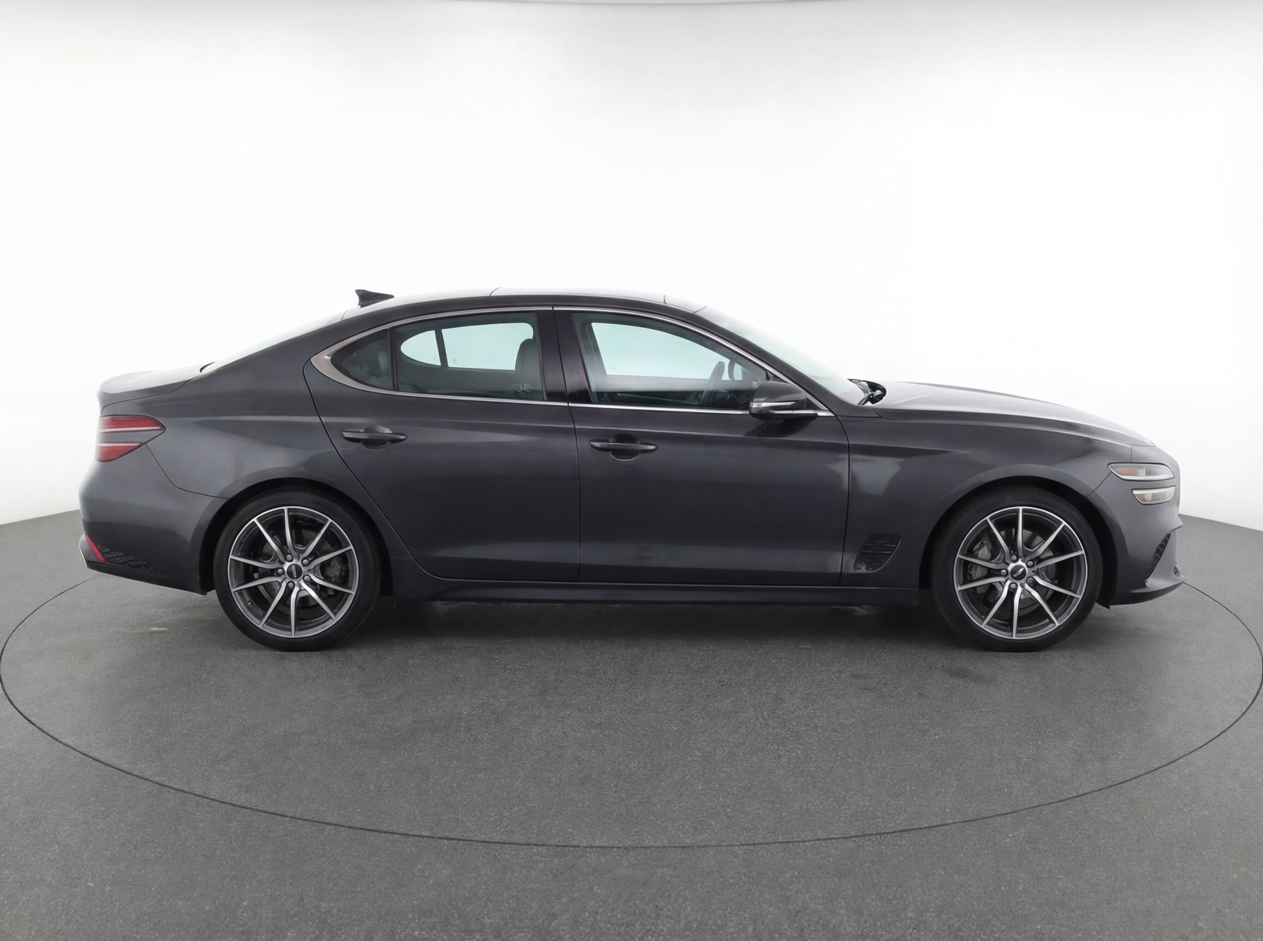 Thumbnail: 2025 Genesis G70 - 8