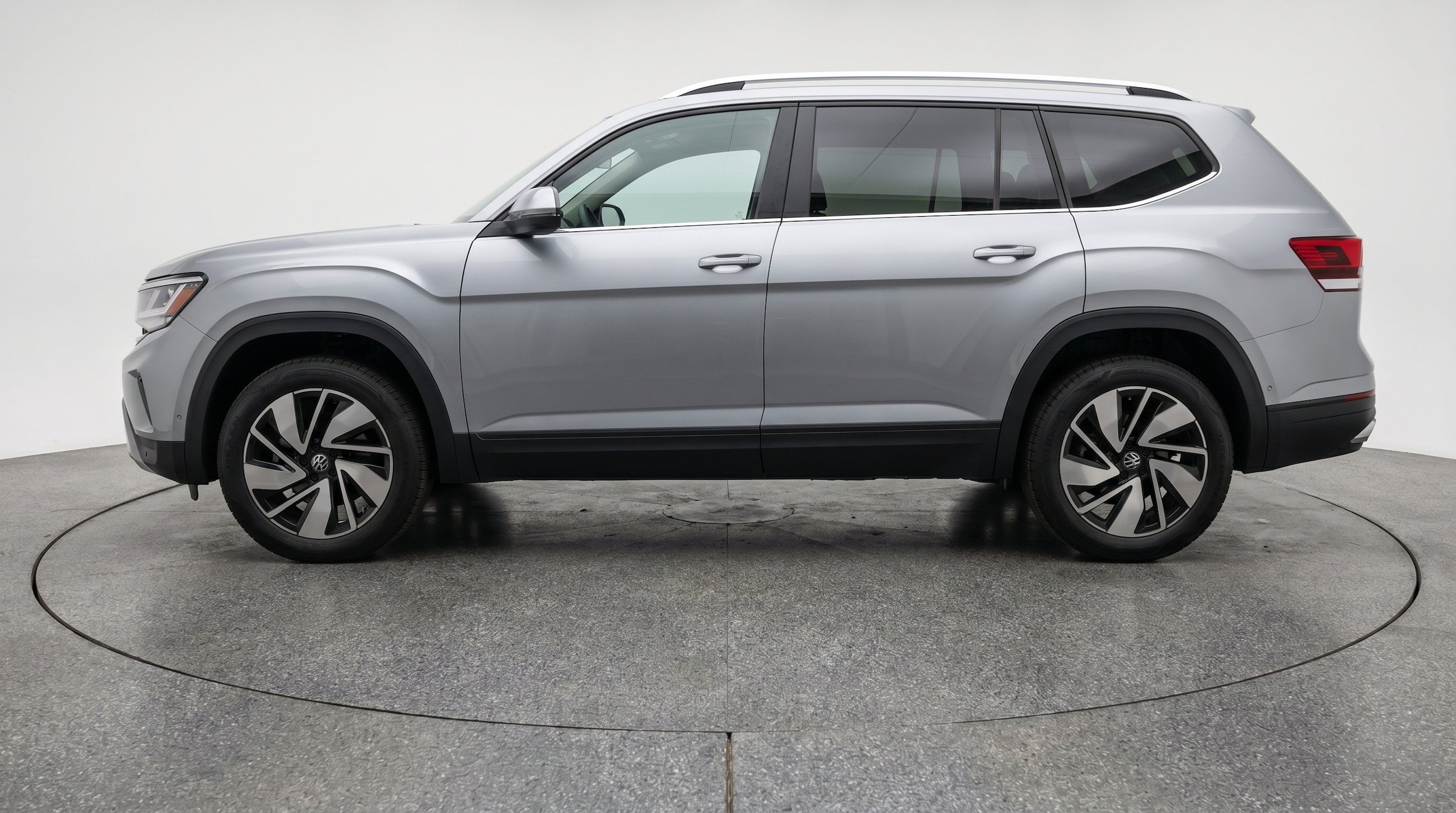 Thumbnail: 2026 Volkswagen Atlas - 5