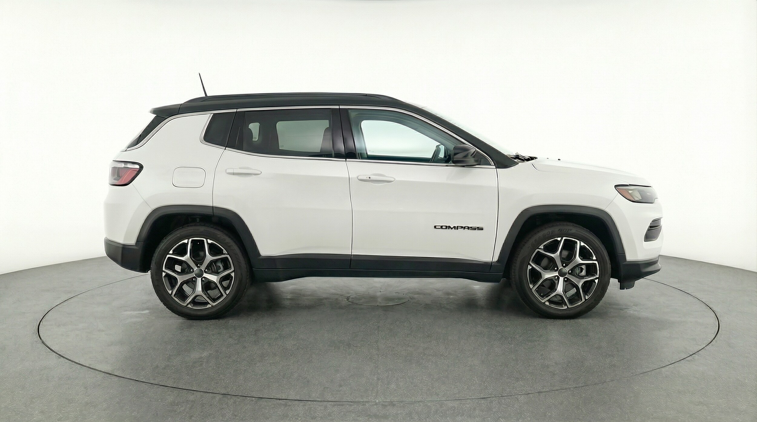 Thumbnail: 2025 Jeep Compass - 8