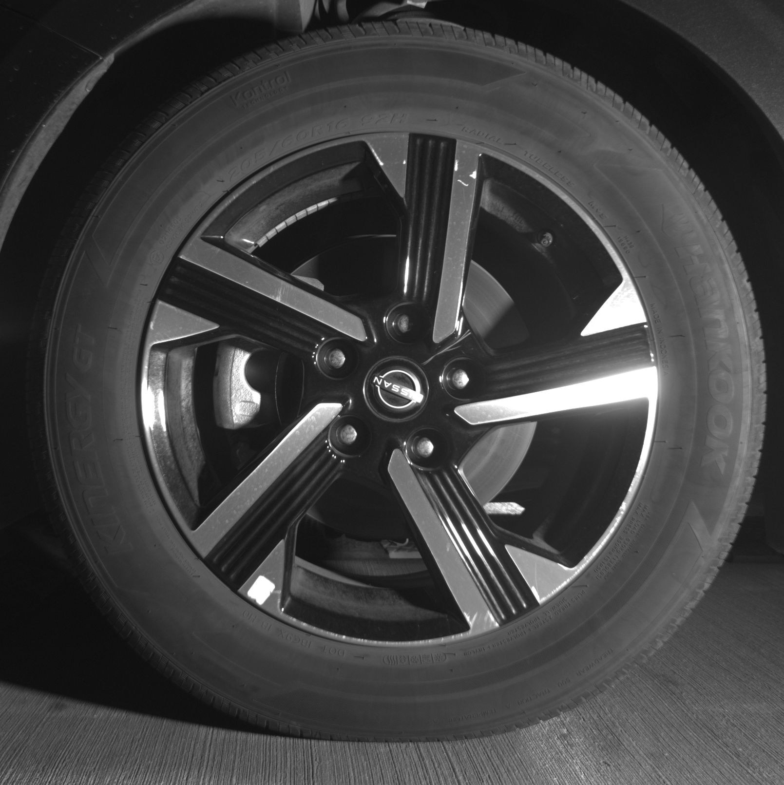 Thumbnail: 2025 Nissan Sentra - 9