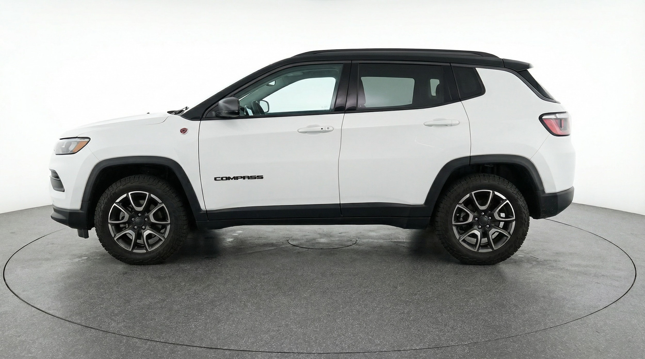 Thumbnail: 2025 Jeep Compass - 4
