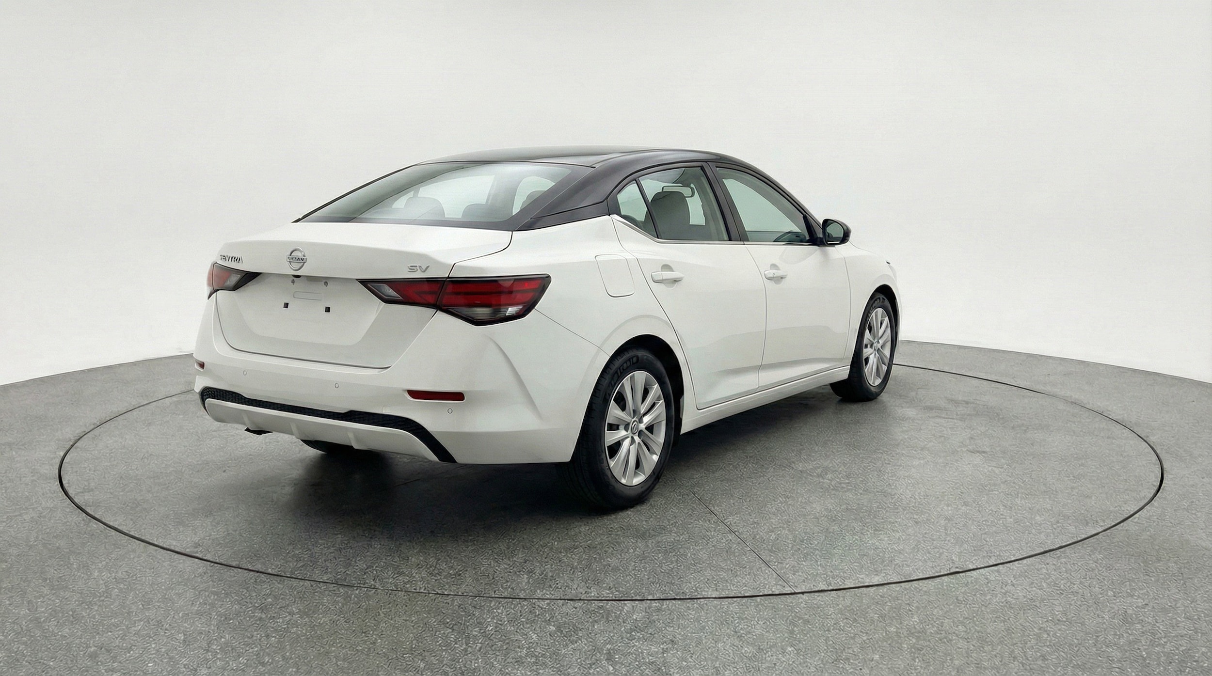 Thumbnail: 2025 Nissan Sentra - 9